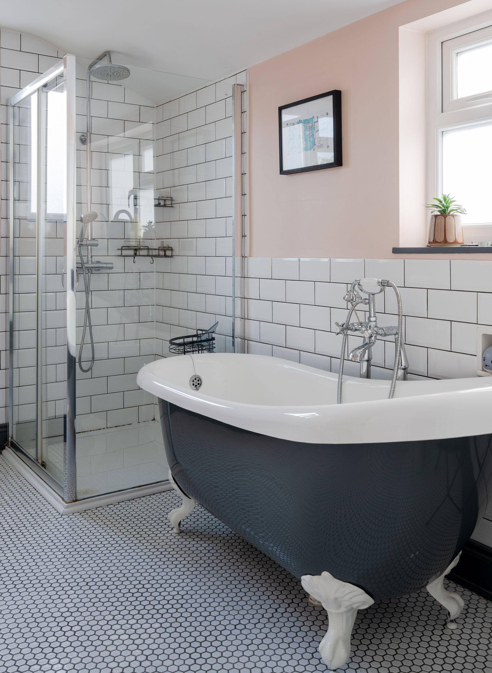 2 bed terraced house for sale in Kingsdown Road, Leytonstone, London, E11  - Property Image 13