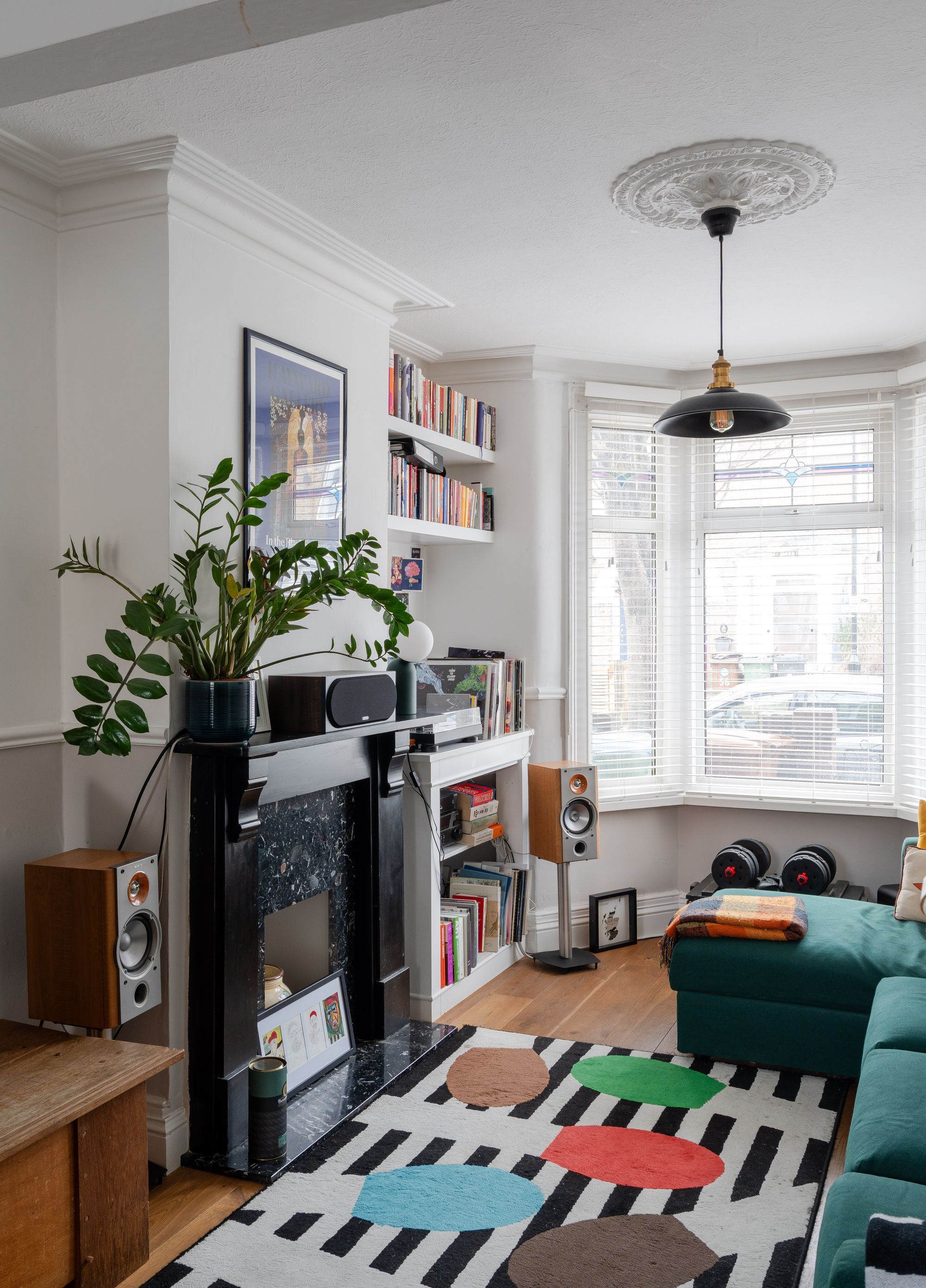 2 bed terraced house for sale in Kingsdown Road, Leytonstone, London, E11  - Property Image 4