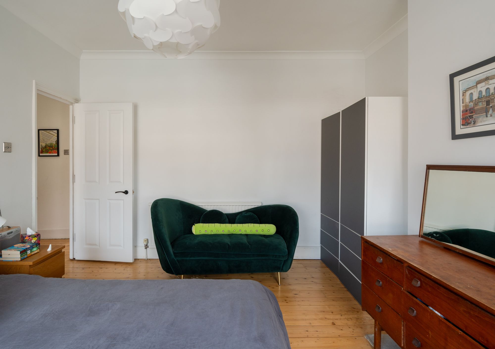 5 bed terraced house for sale in Forest Drive East, Upper Leytonstone, London, E11  - Property Image 19