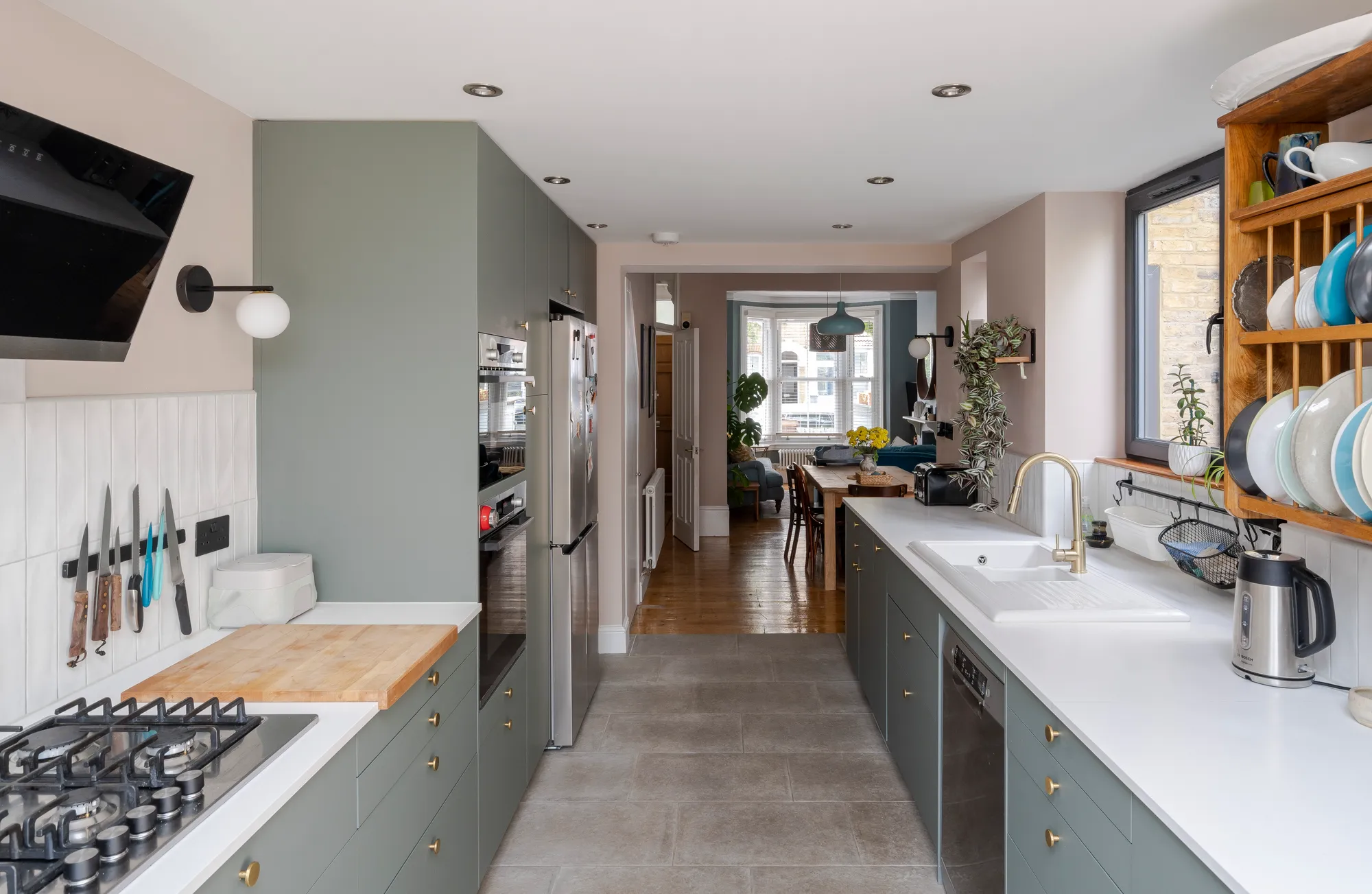 4 bed mid-terraced house for sale in Cheneys Road, Leytonstone, London, E11  - Property Image 18