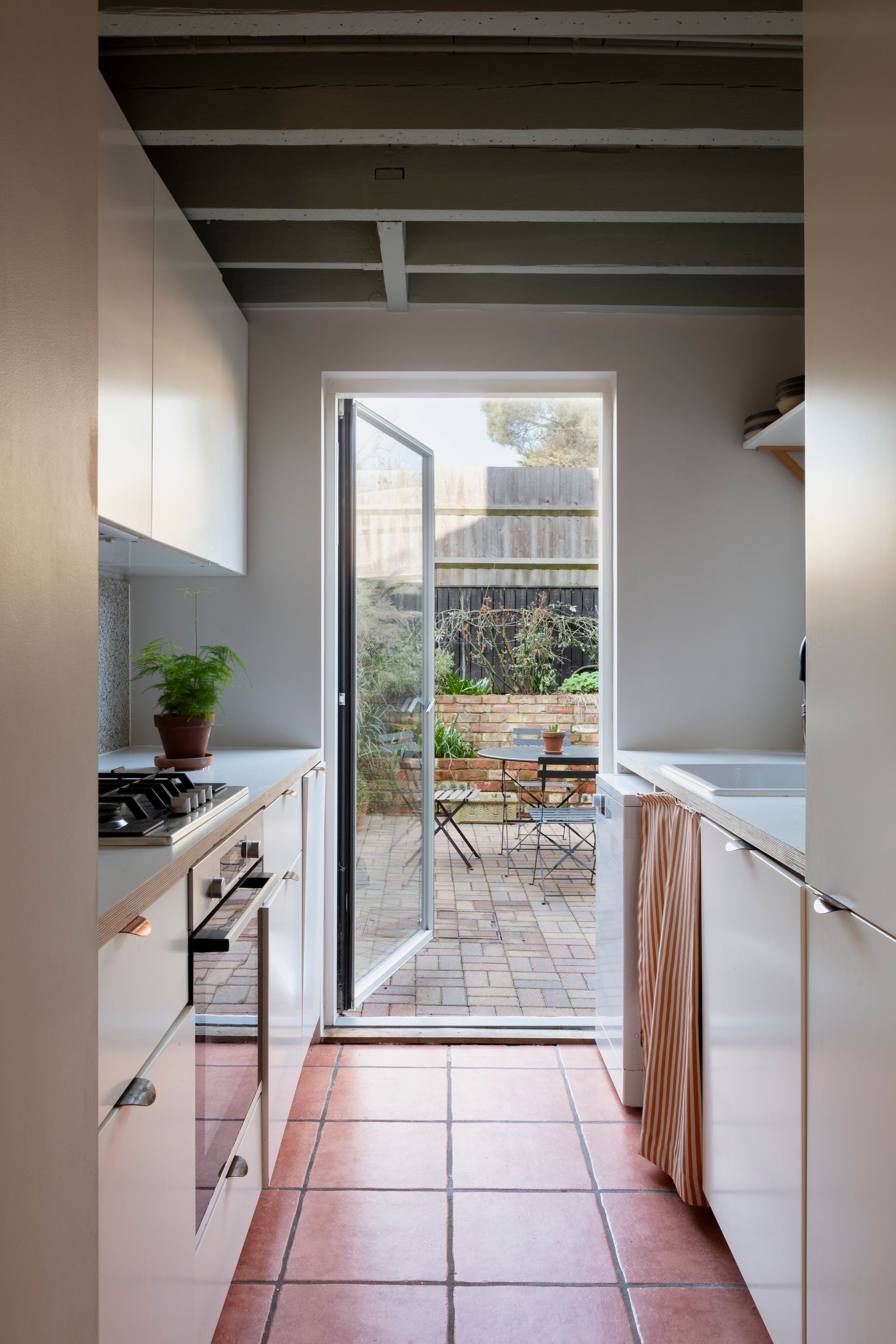 2 bed terraced house for sale in Primrose Road, Leyton, London, E10  - Property Image 21