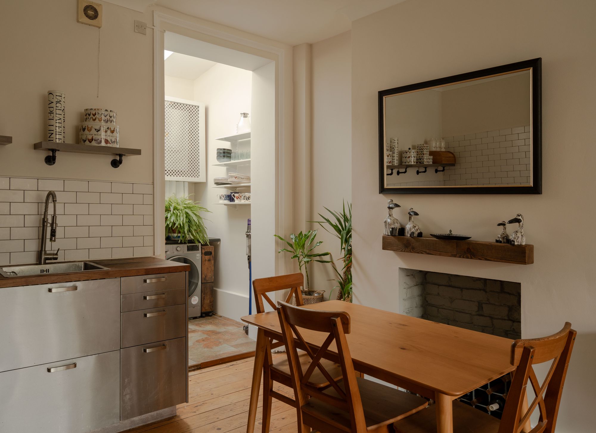 3 bed ground floor flat for sale in Hainault Road, Leytonstone, London, E11  - Property Image 10