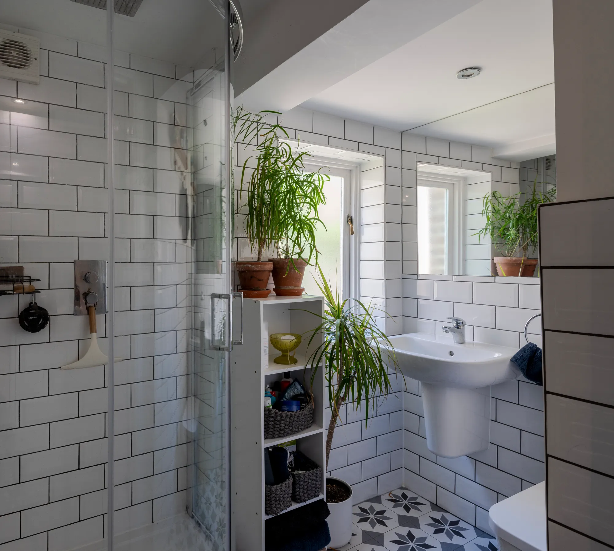 2 bed maisonette for sale in Francis Road, Leyton, London, E10 - Property Image 19