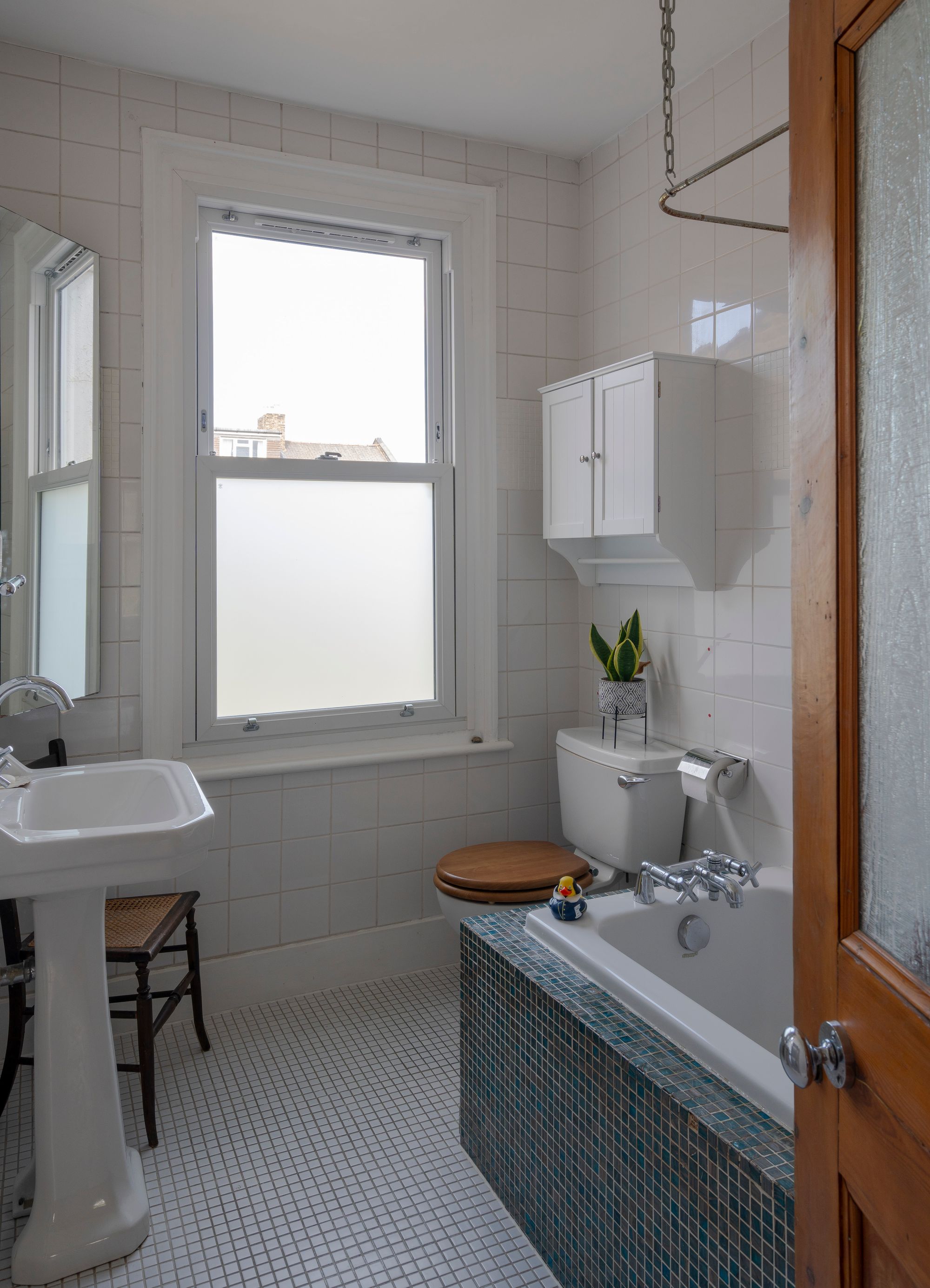 3 bed mid-terraced house for sale in Buckingham Road, Leyton, London, E10 - Property Image 34