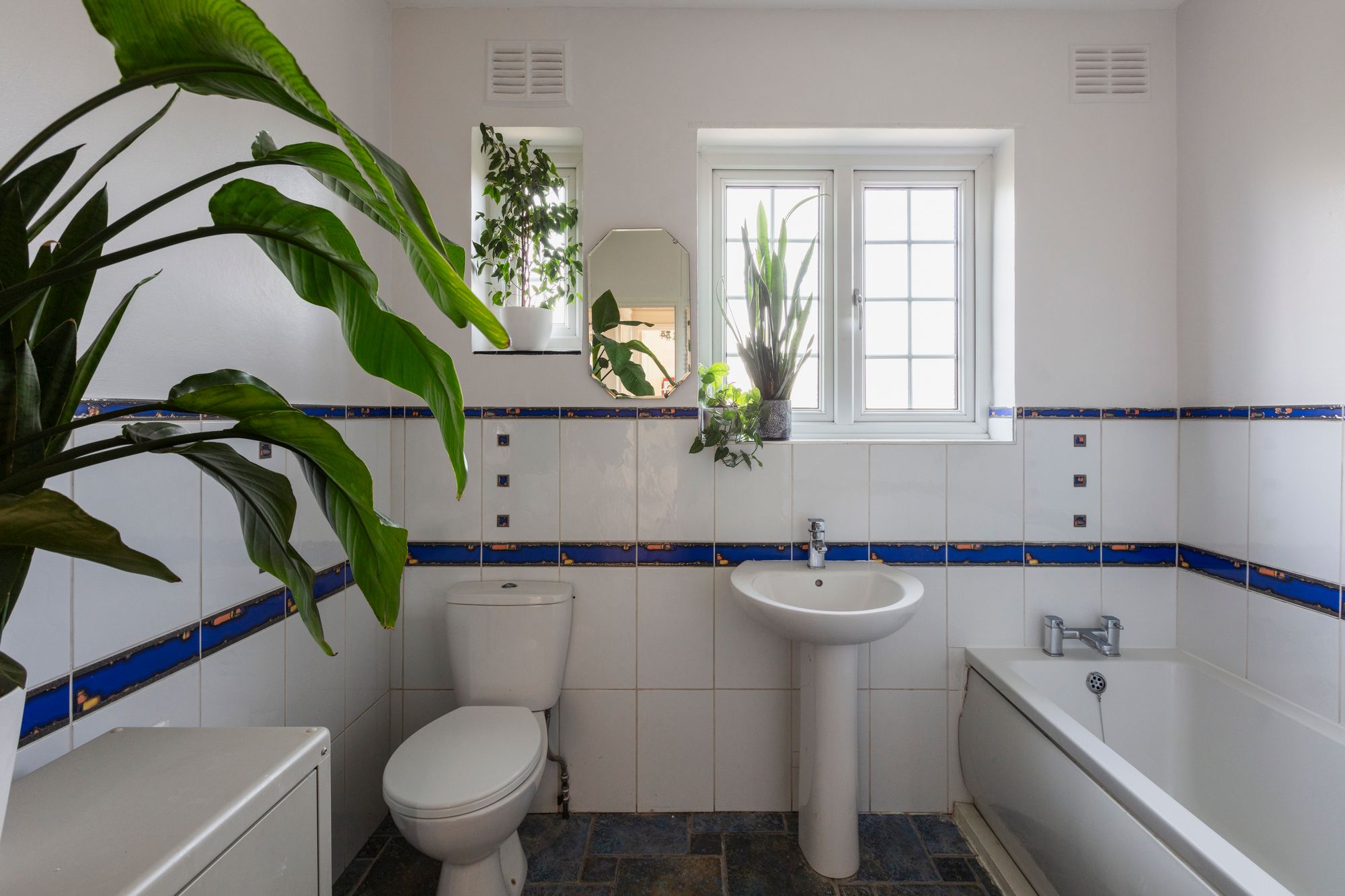 4 bed semi-detached house for sale in Cranbourne Avenue, Wanstead, London, E11  - Property Image 23