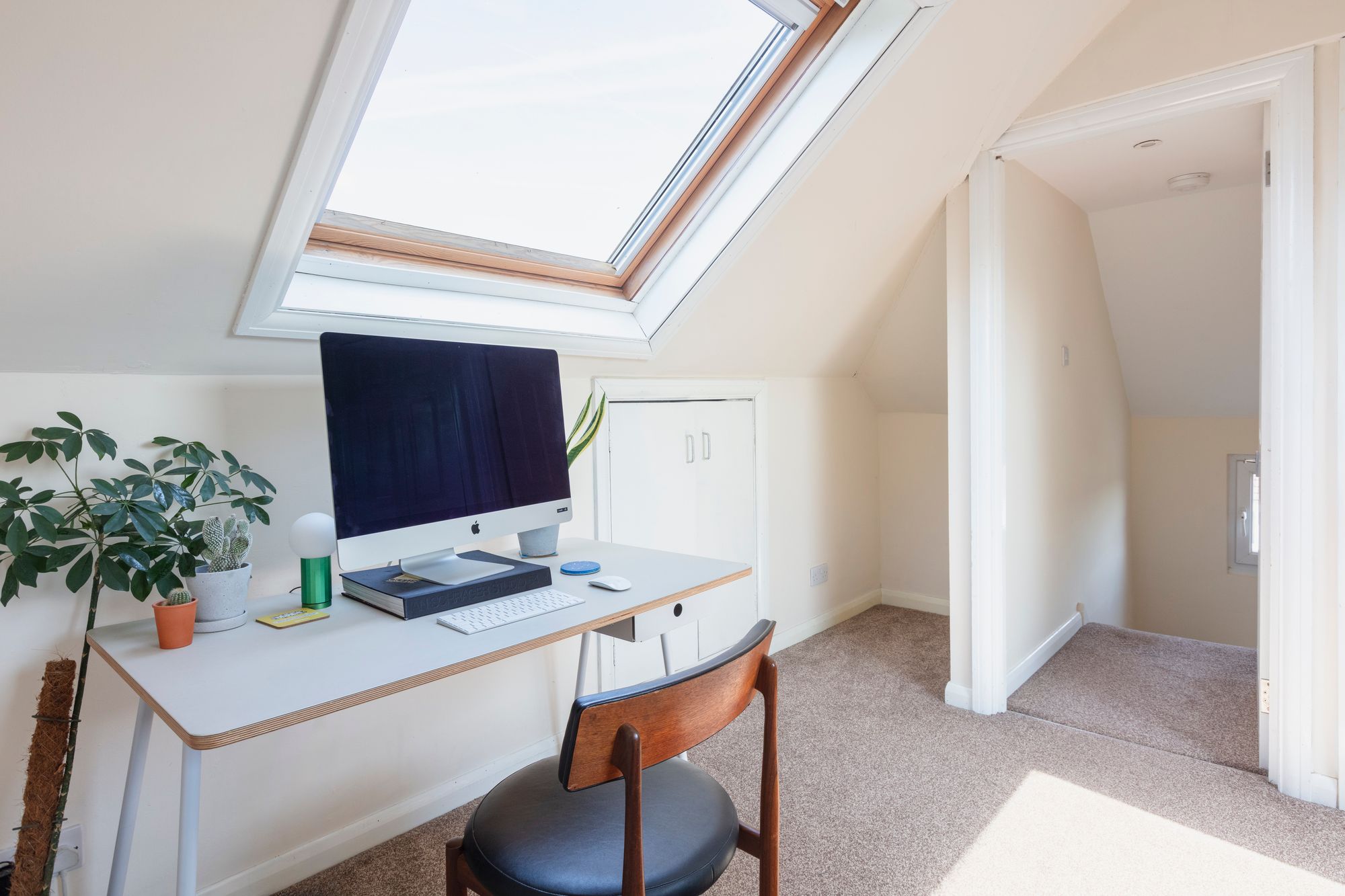 4 bed semi-detached house for sale in Cranbourne Avenue, Wanstead, London, E11  - Property Image 45