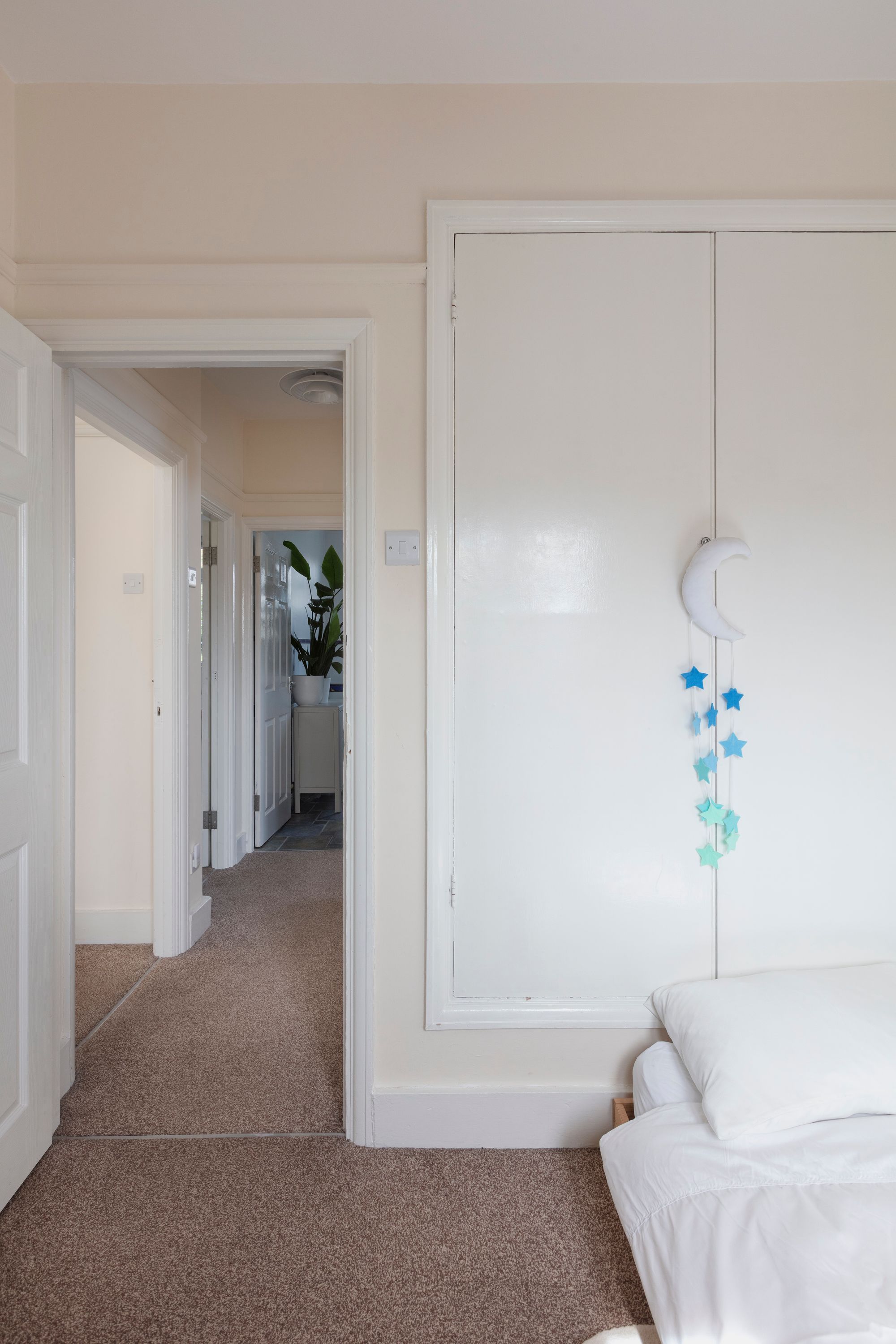 4 bed semi-detached house for sale in Cranbourne Avenue, Wanstead, London, E11  - Property Image 39