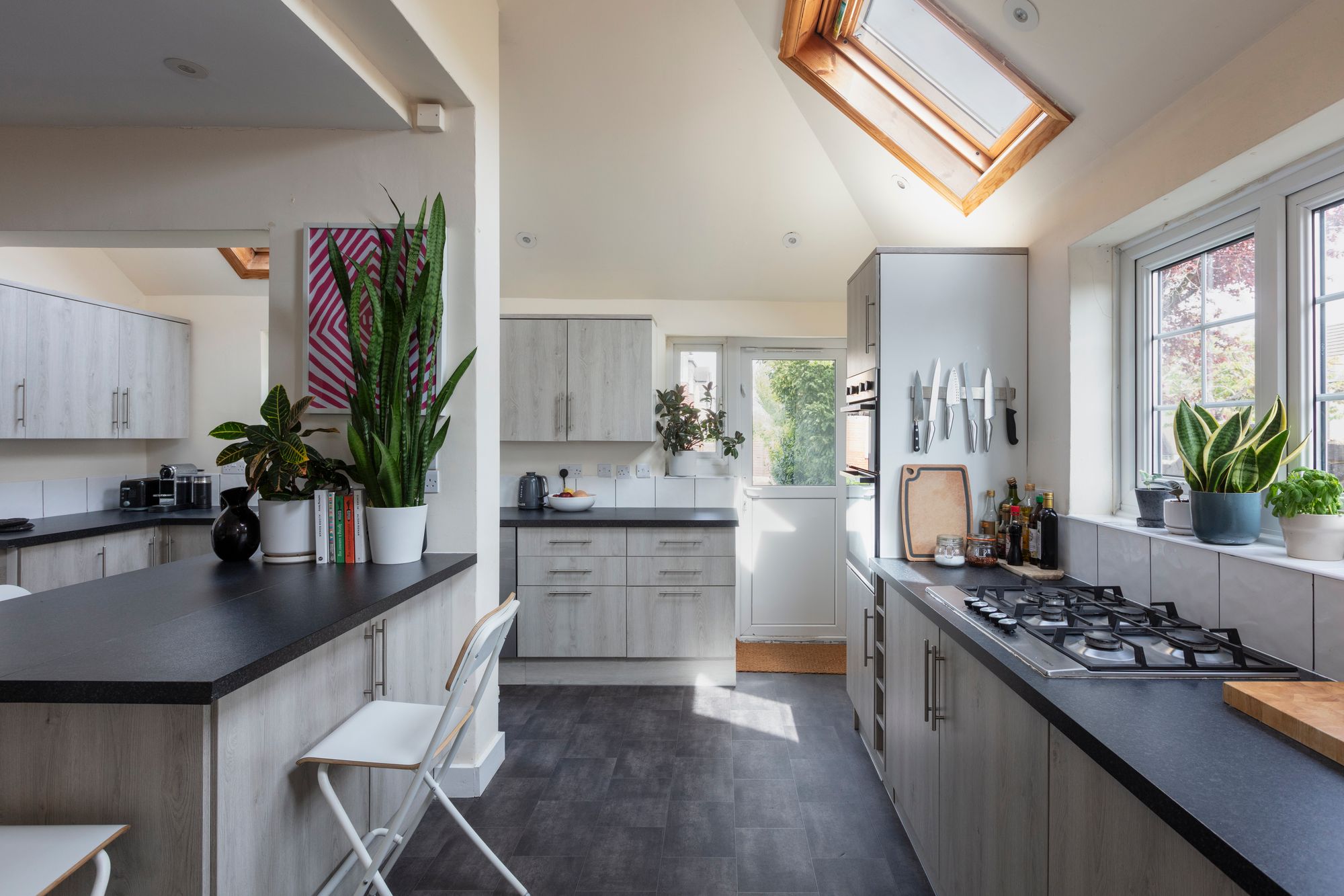 4 bed semi-detached house for sale in Cranbourne Avenue, Wanstead, London, E11  - Property Image 10