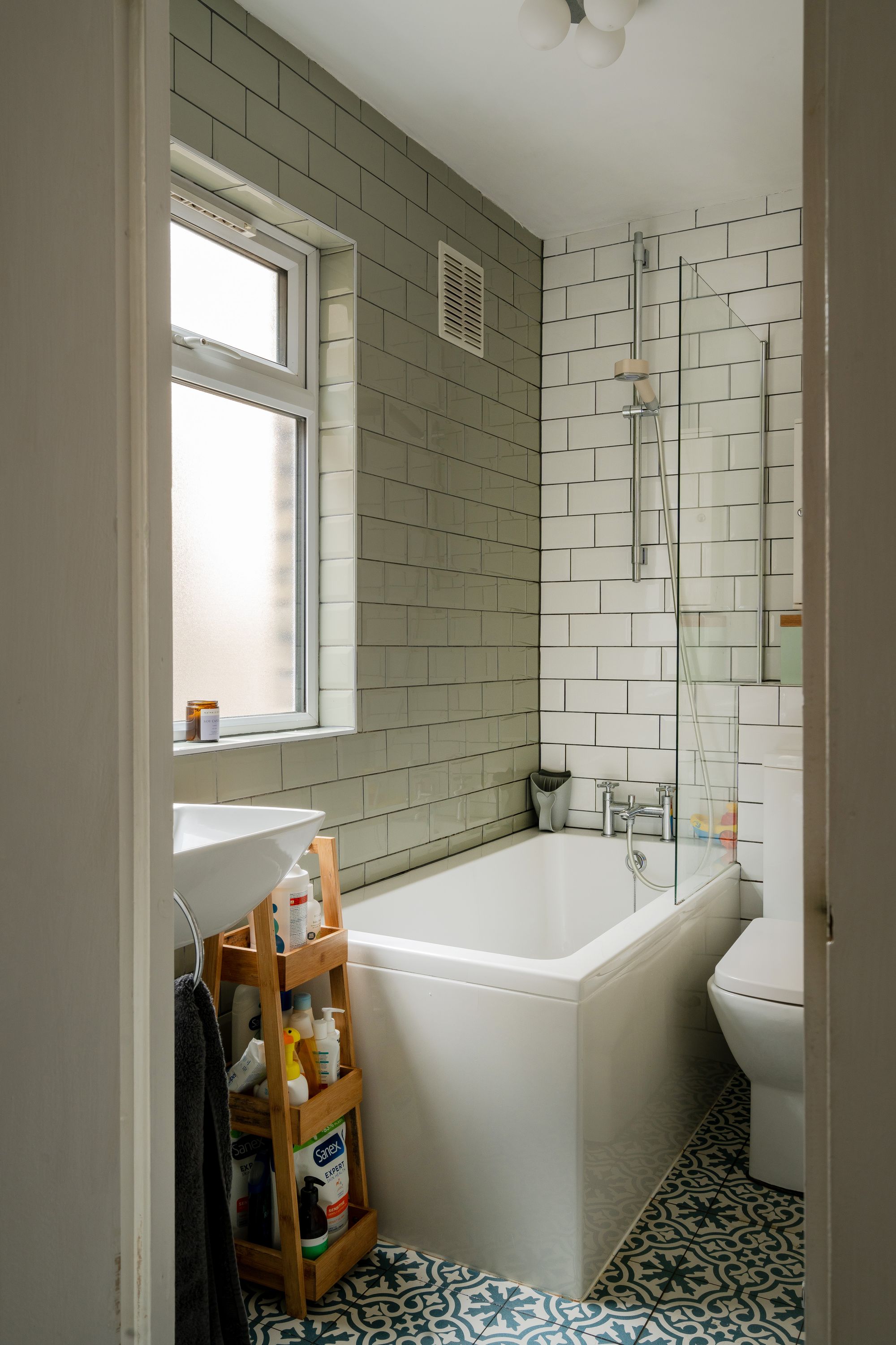 2 bed maisonette for sale in Richmond Road, Leytonstone, London, E11  - Property Image 23