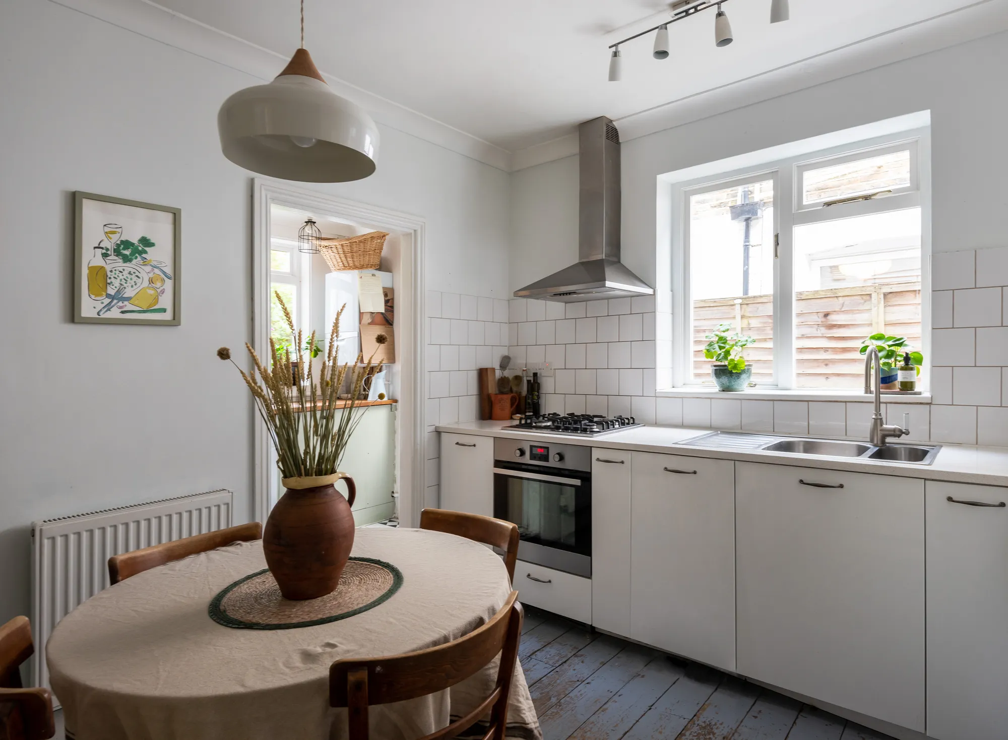 2 bed flat for sale in Huxley Road, Leyton, London, E10  - Property Image 8