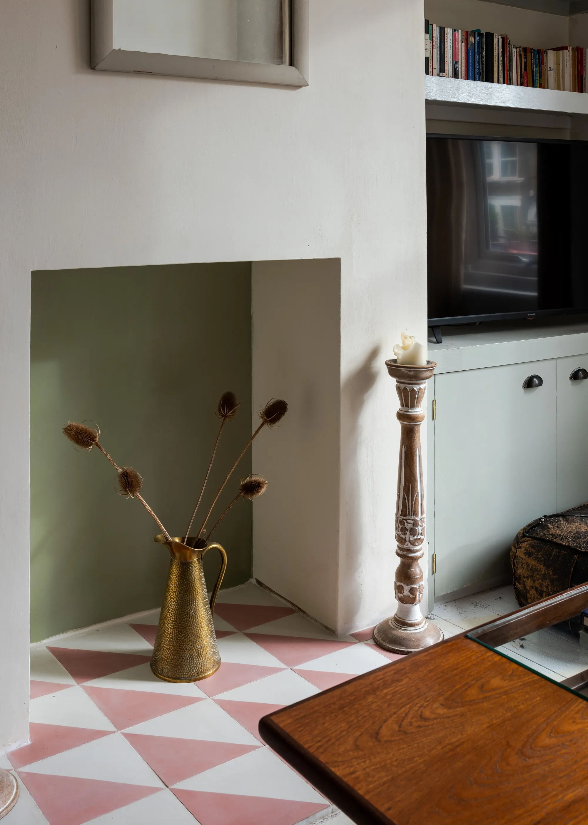 2 bed flat for sale in Huxley Road, Leyton, London, E10  - Property Image 6