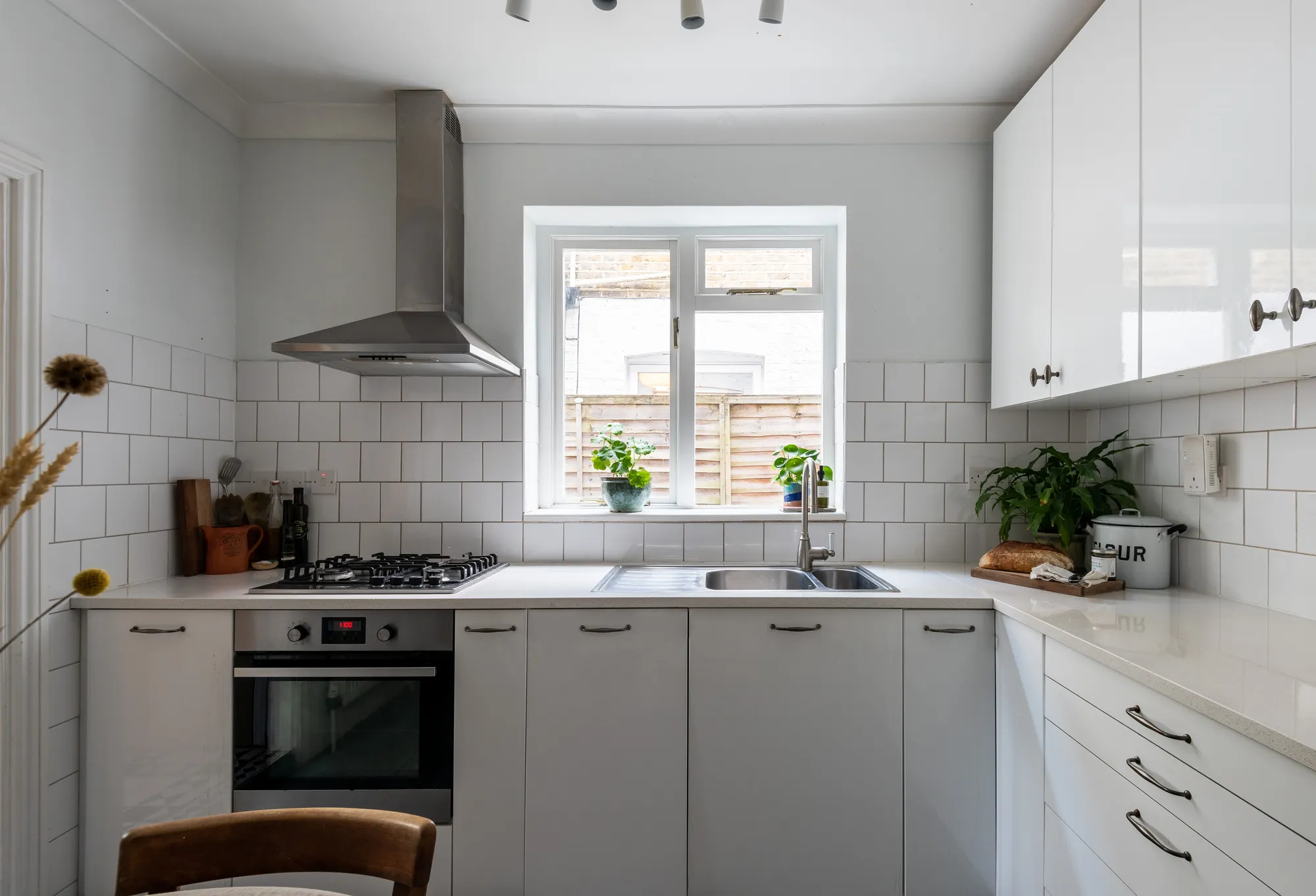 2 bed flat for sale in Huxley Road, Leyton, London, E10  - Property Image 9