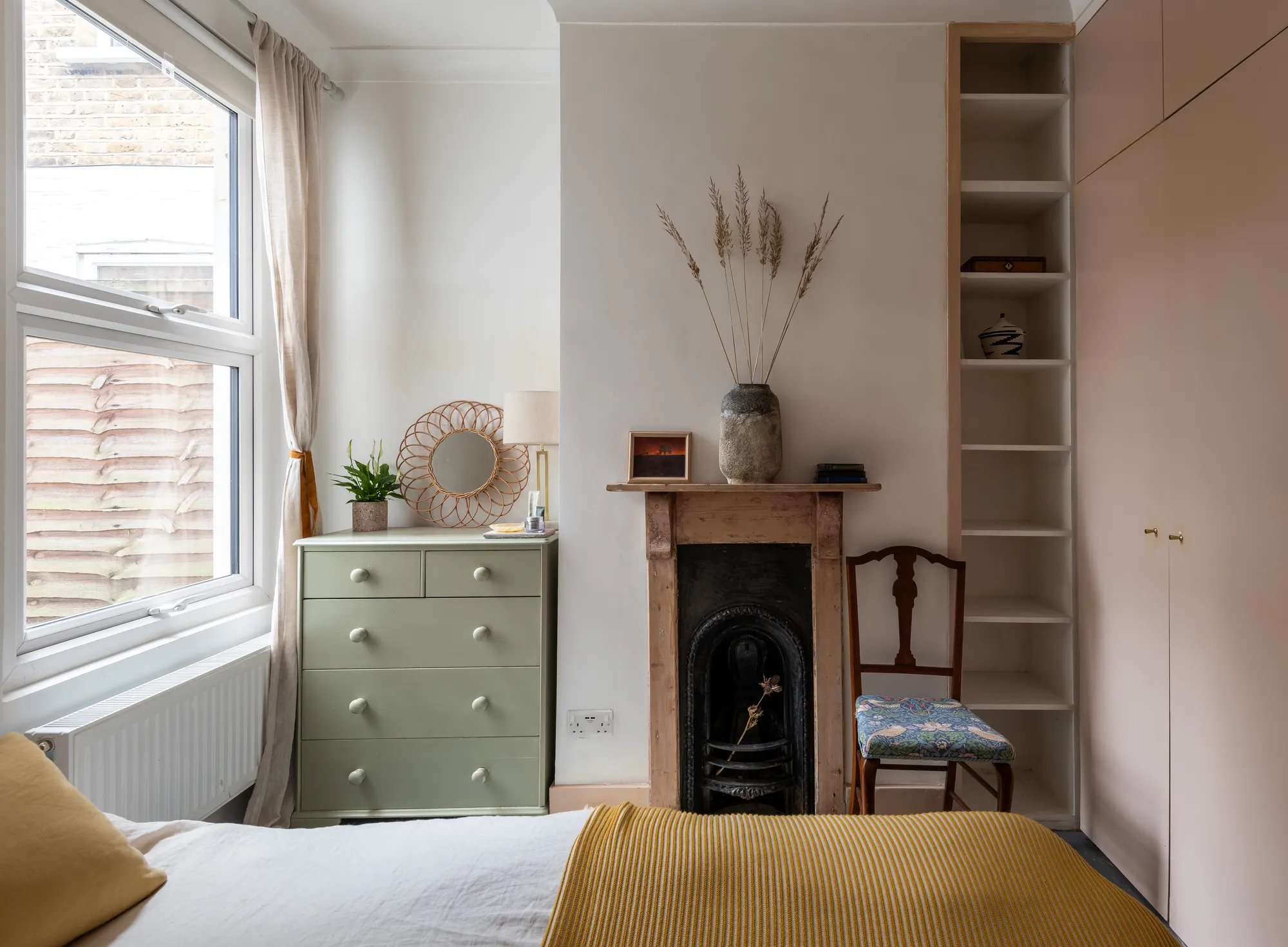 2 bed flat for sale in Huxley Road, Leyton, London, E10  - Property Image 14