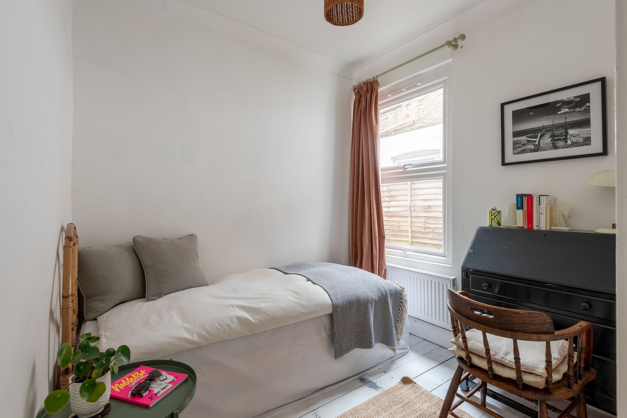 2 bed flat for sale in Huxley Road, Leyton, London, E10  - Property Image 21