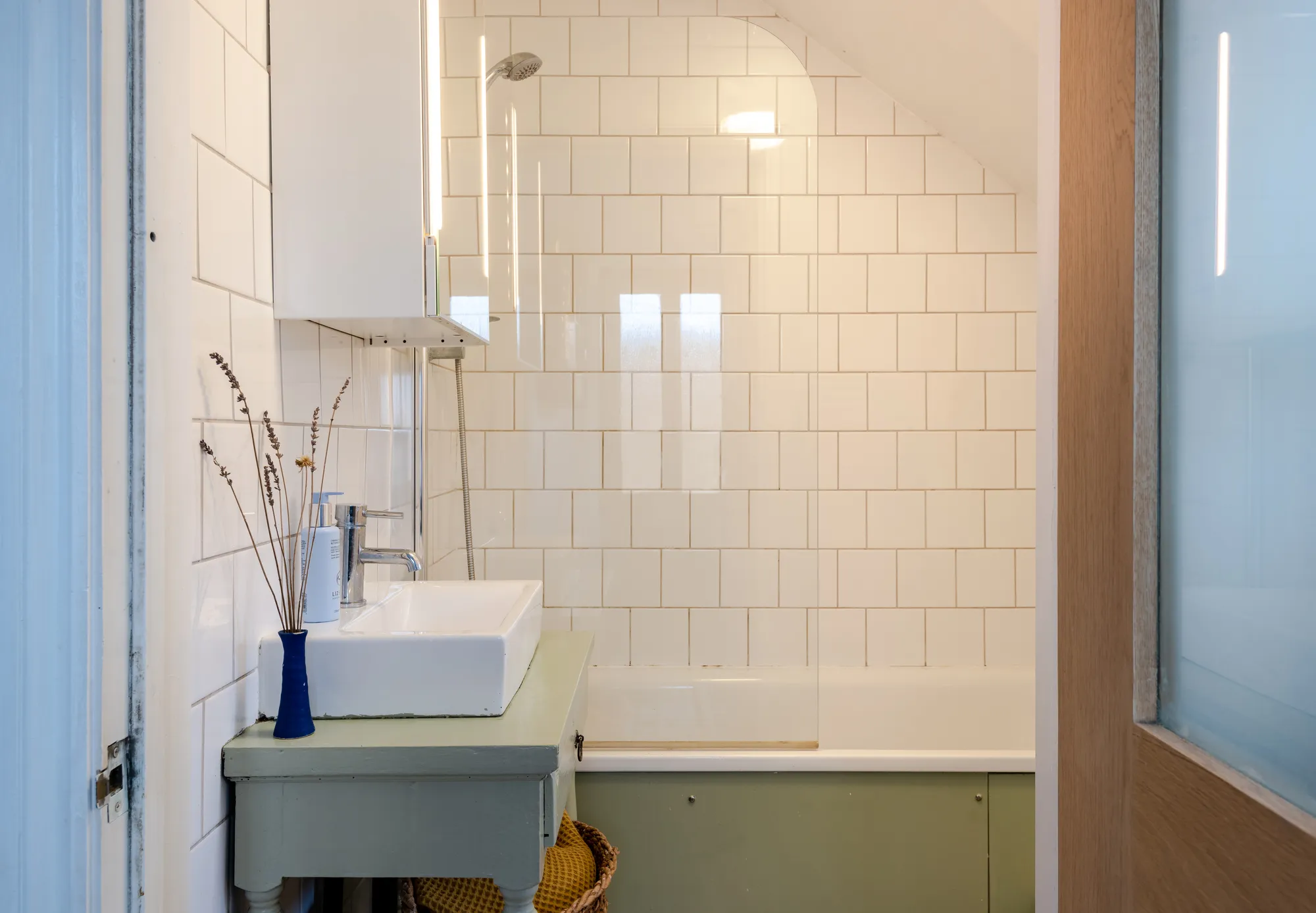 2 bed flat for sale in Huxley Road, Leyton, London, E10  - Property Image 15