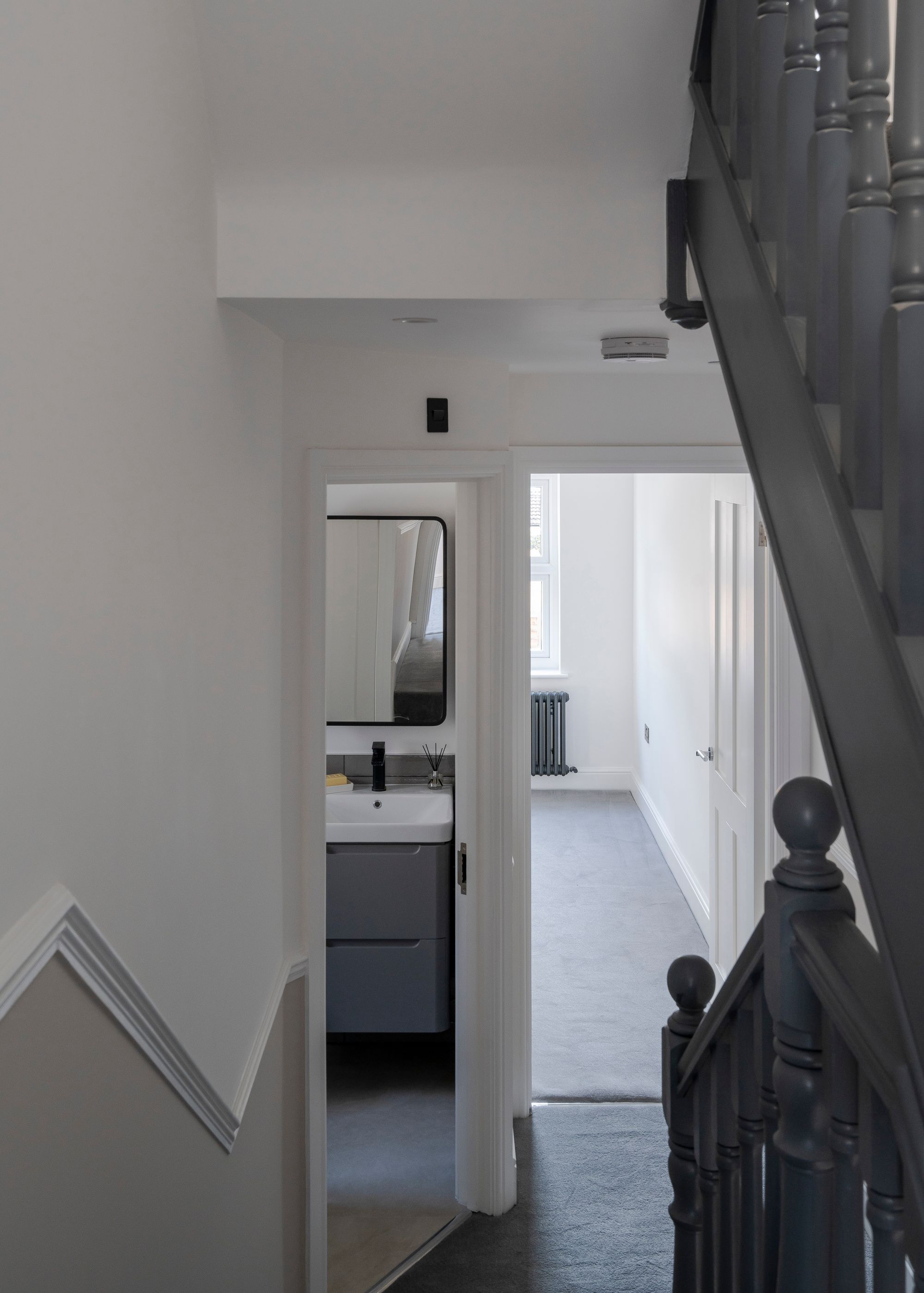 4 bed mid-terraced house for sale in St. Georges Road, Leyton, London, E10  - Property Image 34