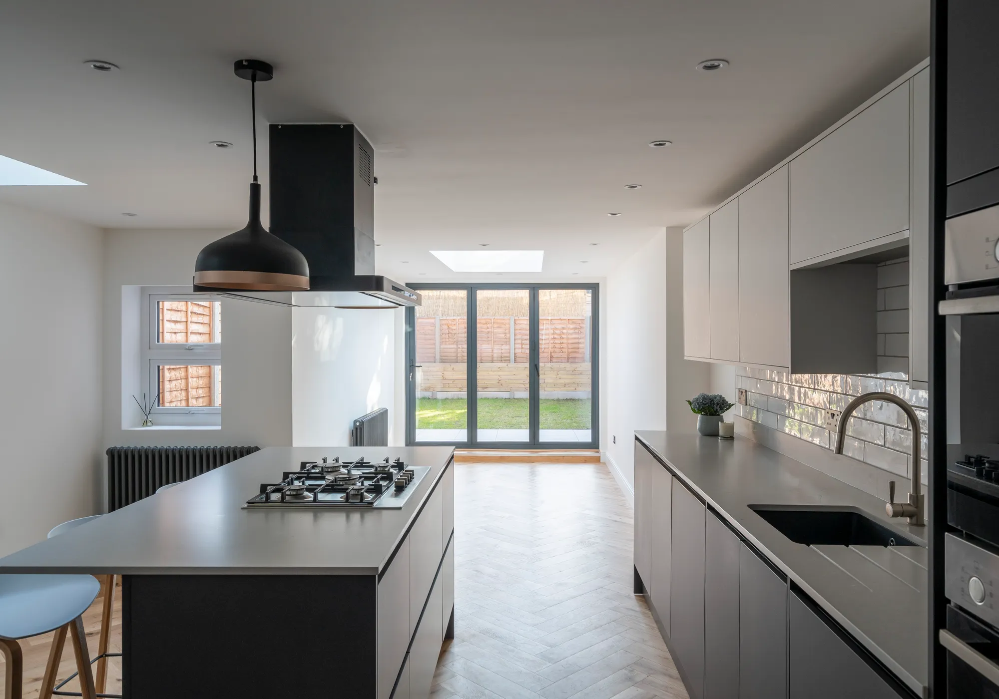 4 bed mid-terraced house for sale in St. Georges Road, Leyton, London, E10  - Property Image 7