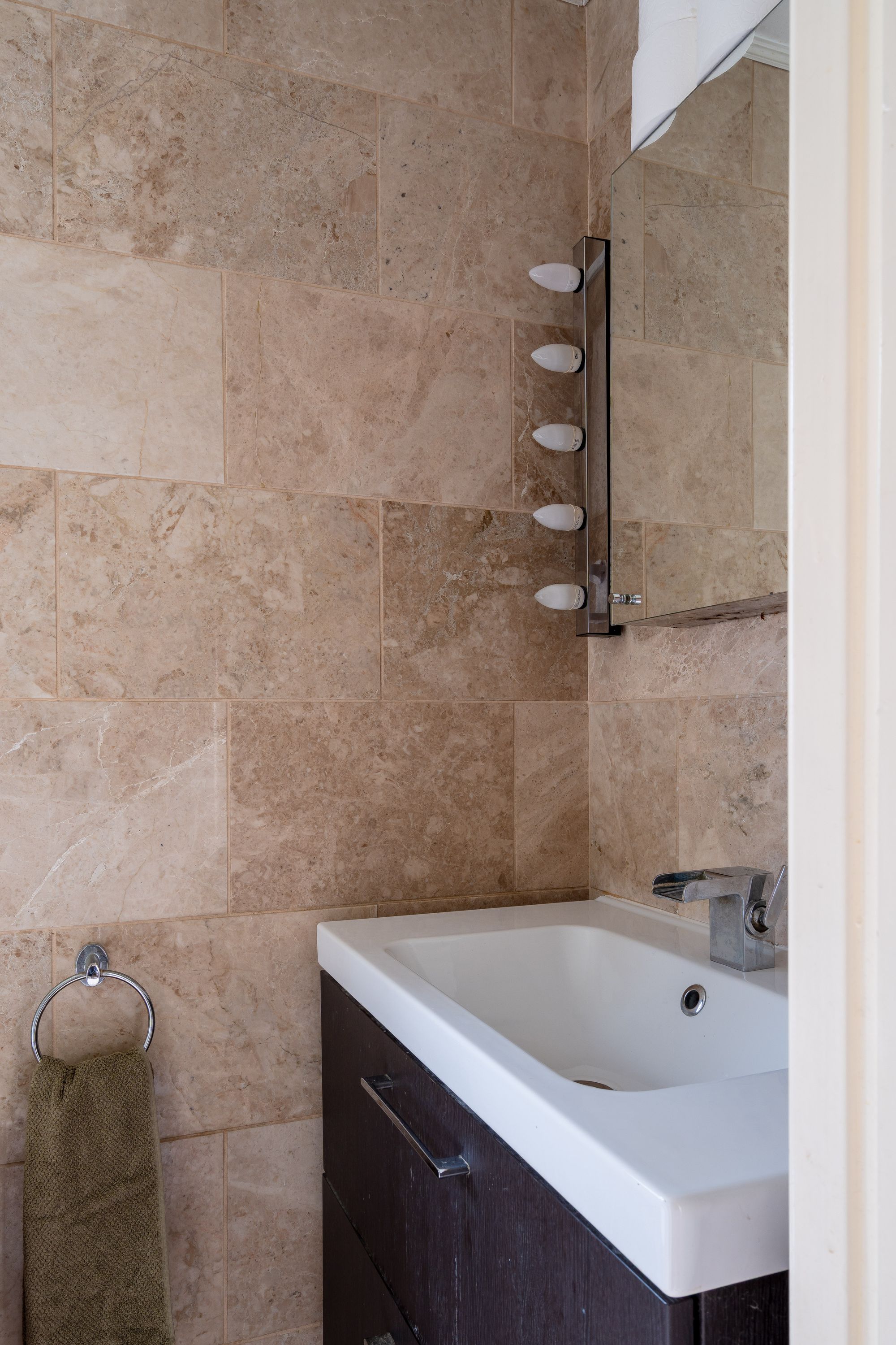 3 bed terraced house for sale in Richford Road, Stratford, London, E15  - Property Image 14