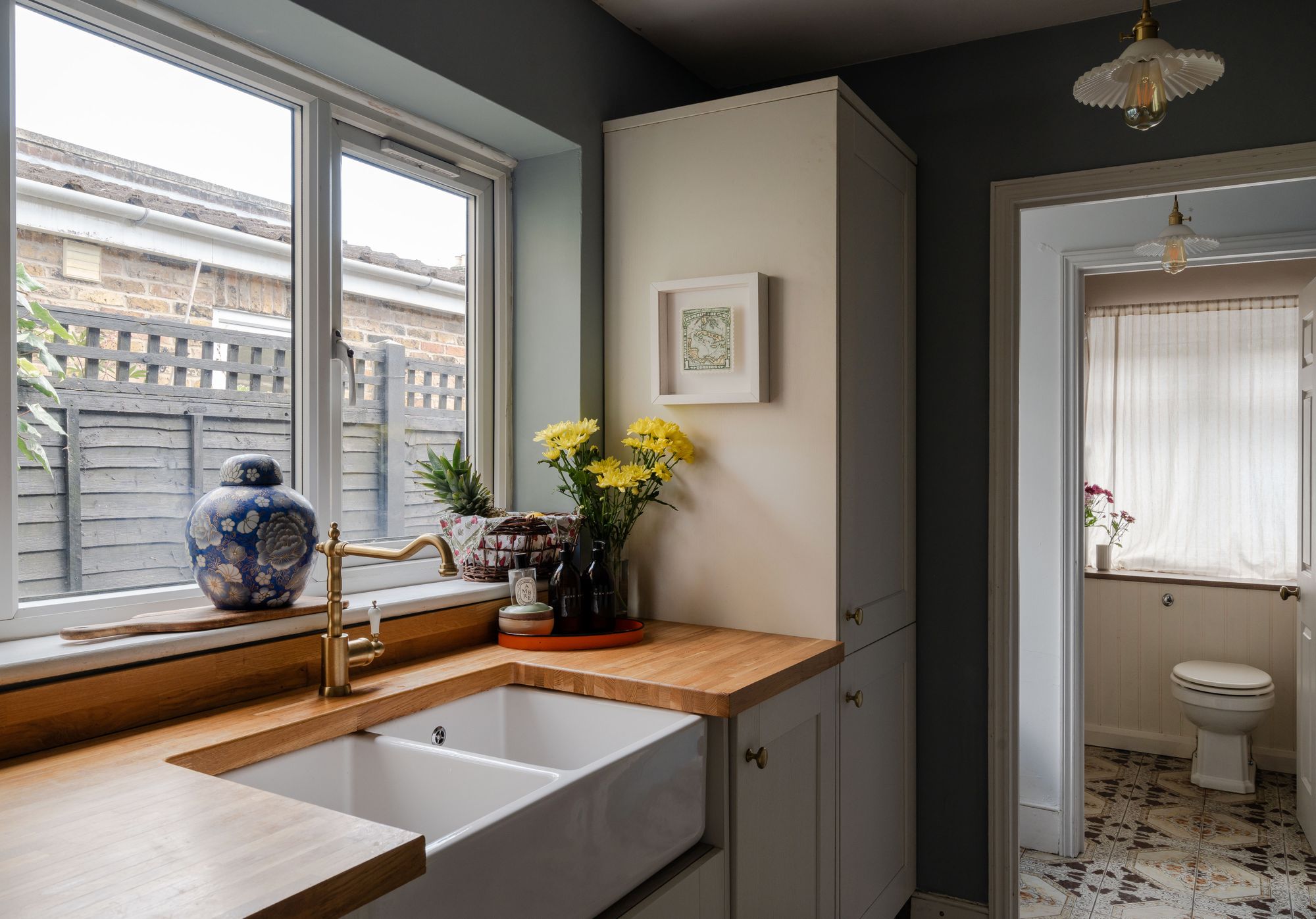 2 bed terraced house for sale in Downsell Road, Leyton, London, E15  - Property Image 12