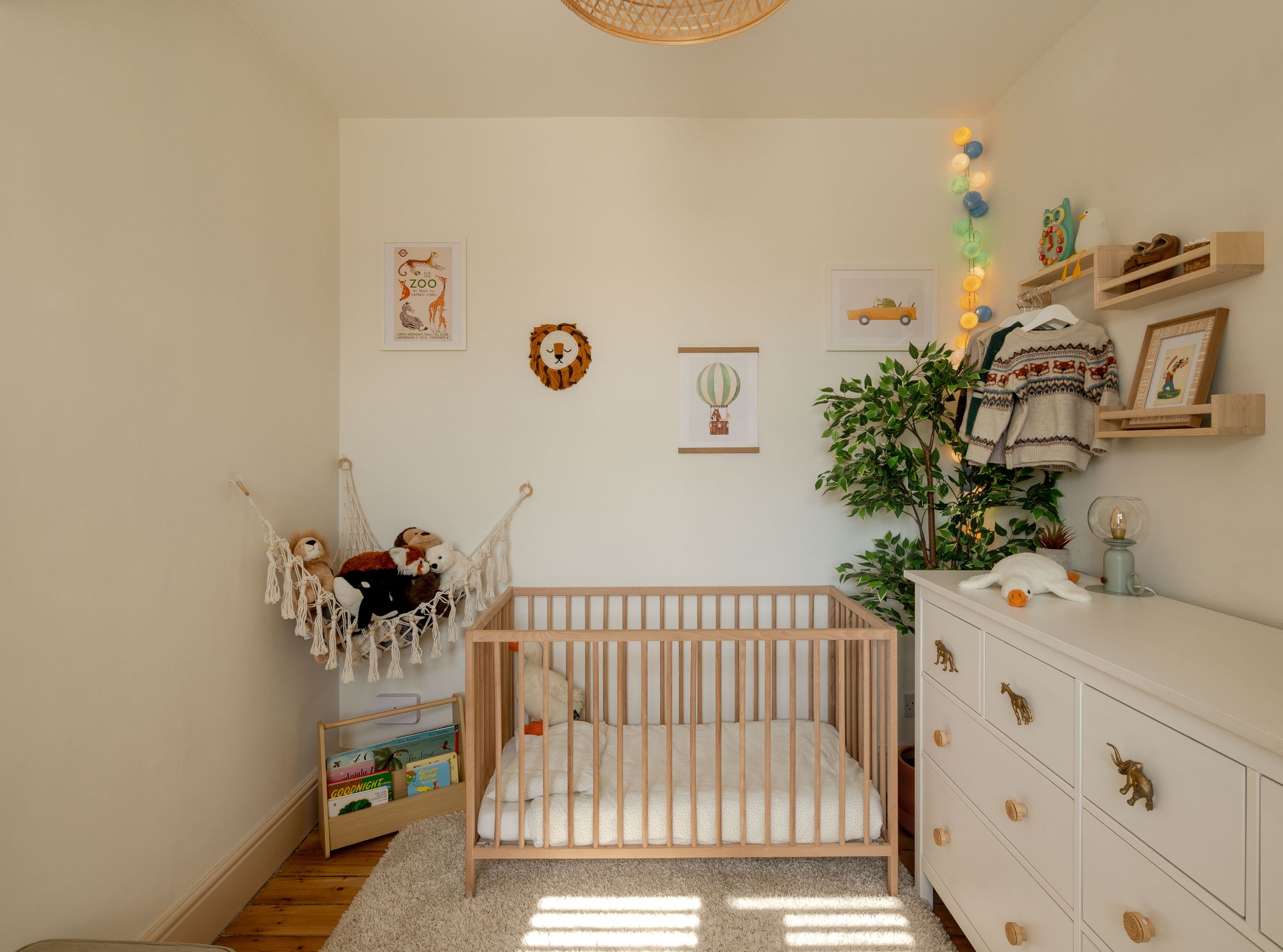 2 bed terraced house for sale in Dacre Road, Bushwood, London, E11 - Property Image 16