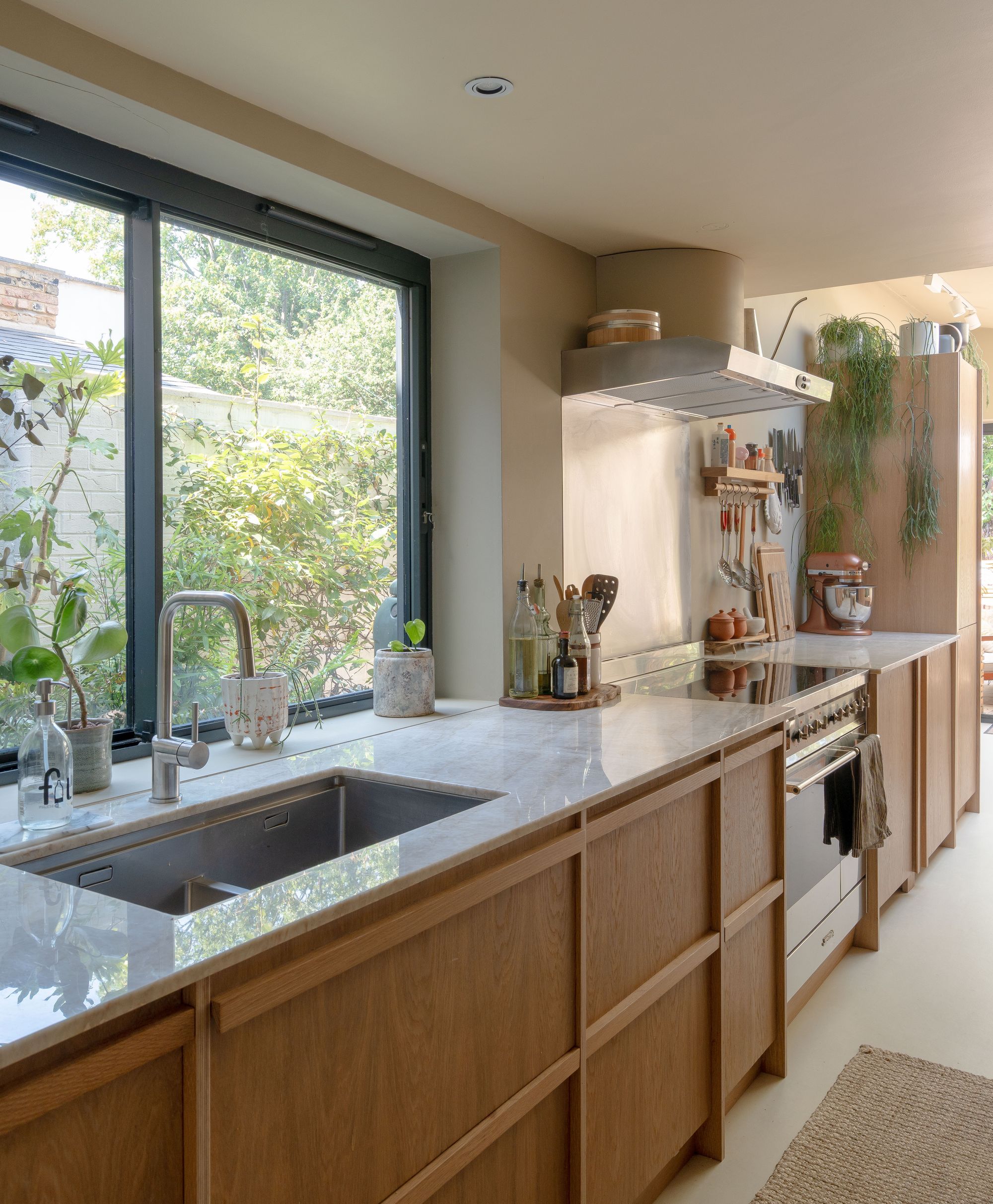 3 bed terraced house for sale in Michael Road, Bushwood, London, E11 - Property Image 15