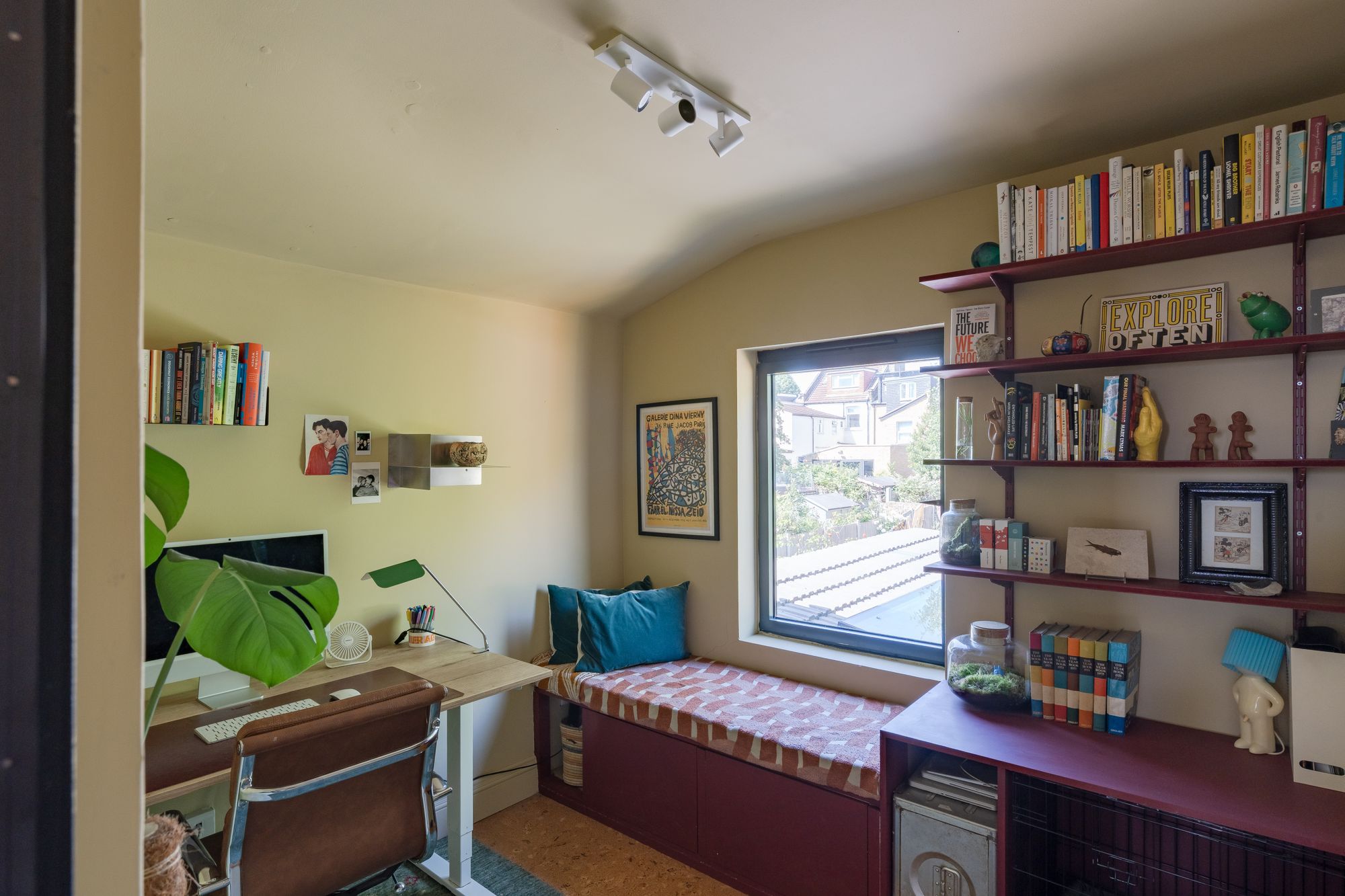 3 bed terraced house for sale in Michael Road, Bushwood, London, E11 - Property Image 24