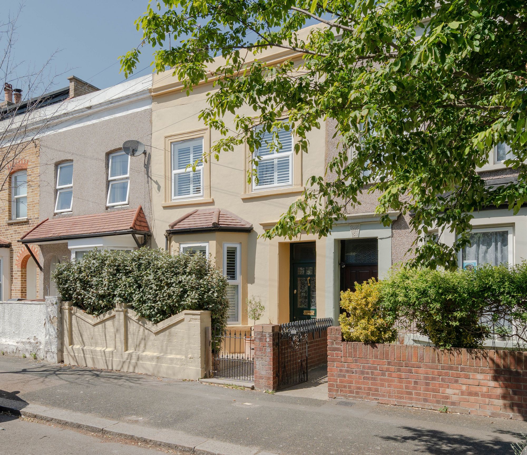 3 bed terraced house for sale in Michael Road, Bushwood, London, E11 - Property Image 40
