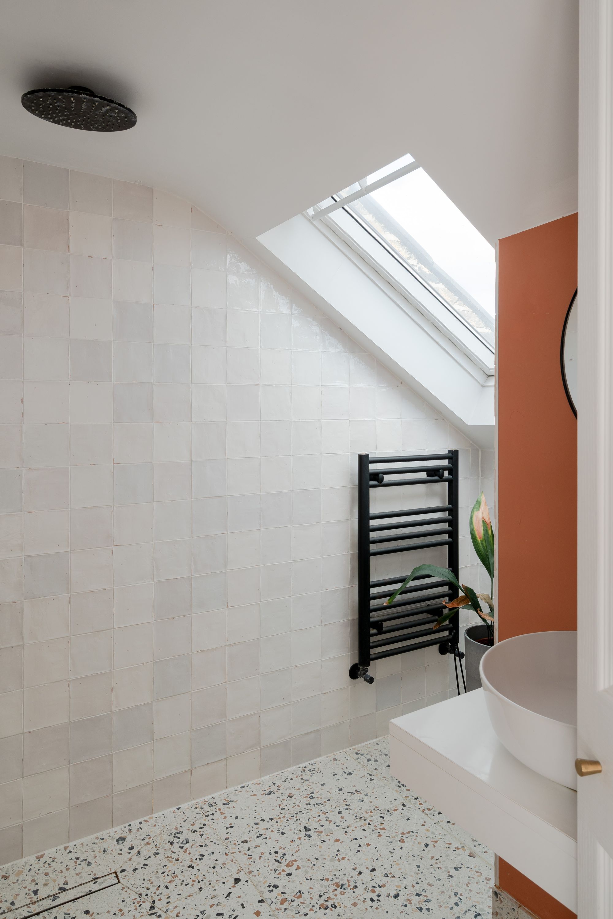 5 bed terraced house for sale in Beacontree Road, Bushwood, London, E11  - Property Image 39