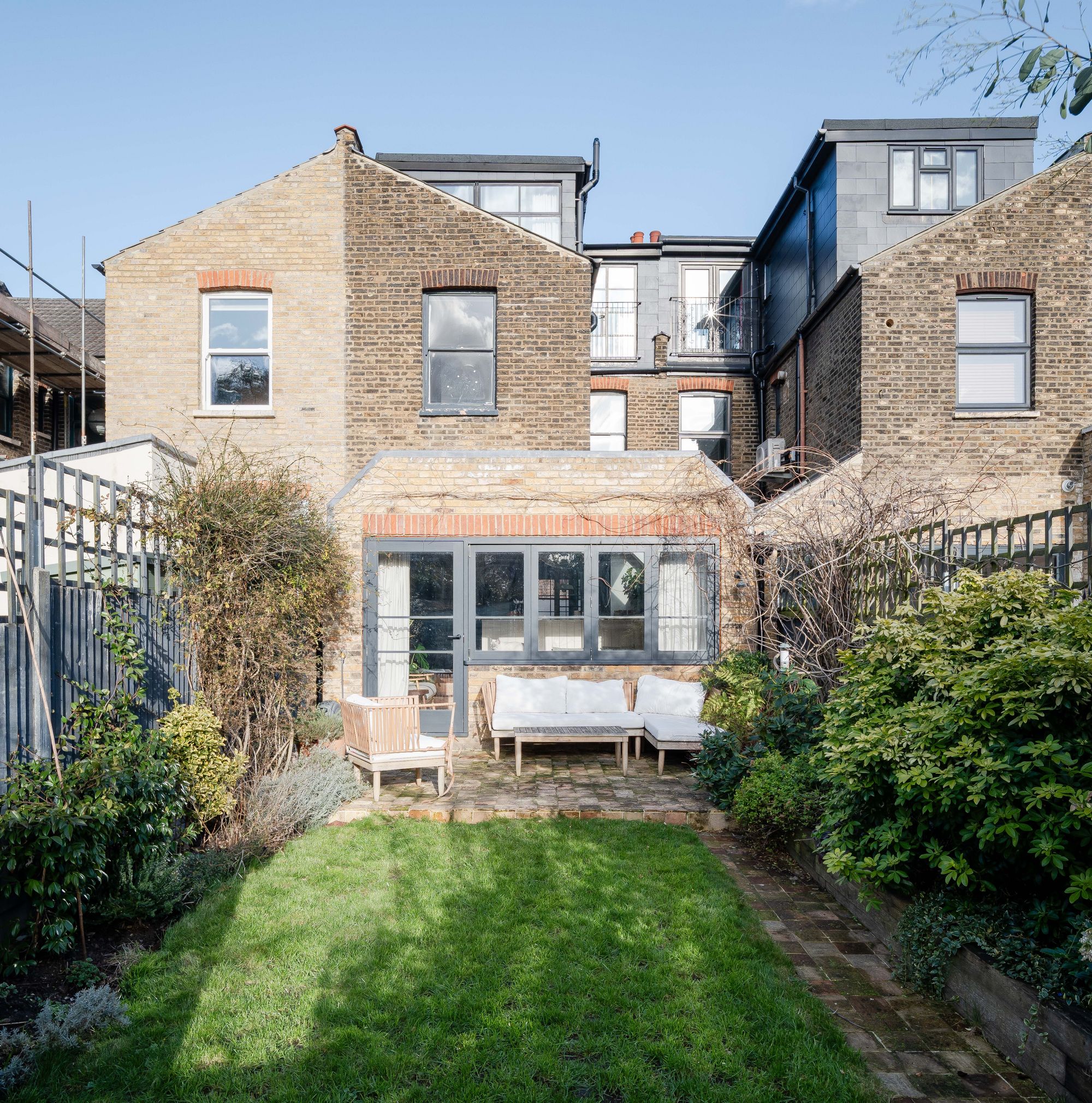 5 bed terraced house for sale in Beacontree Road, Bushwood, London, E11  - Property Image 43