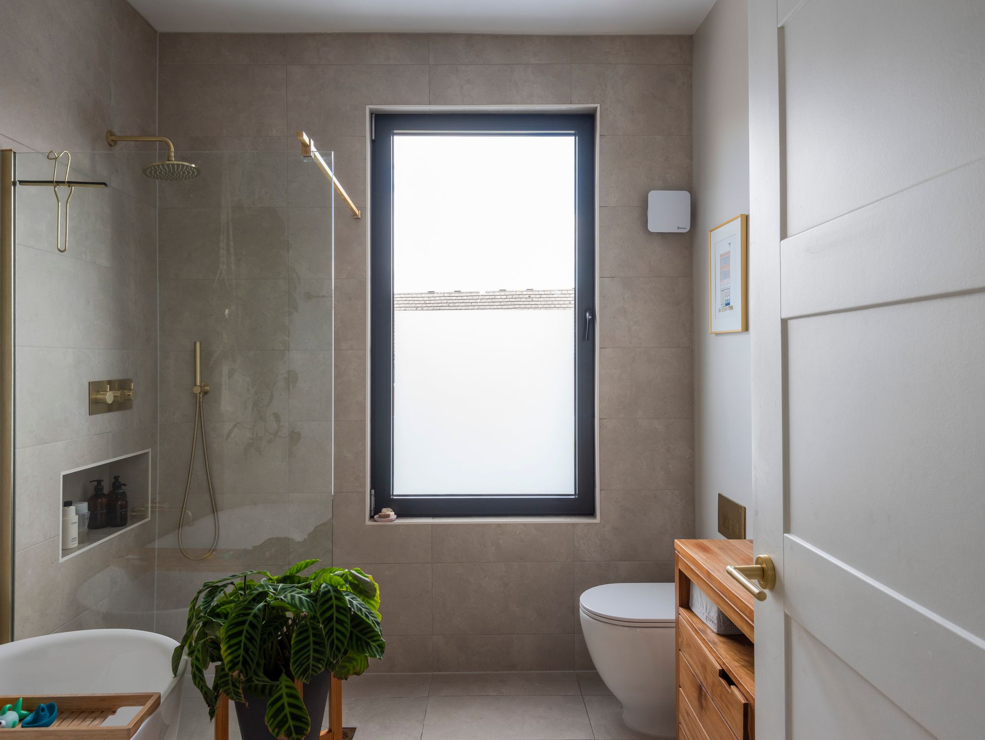 3 bed mid-terraced house for sale in Woodlands Road, Leytonstone, London, E11  - Property Image 34