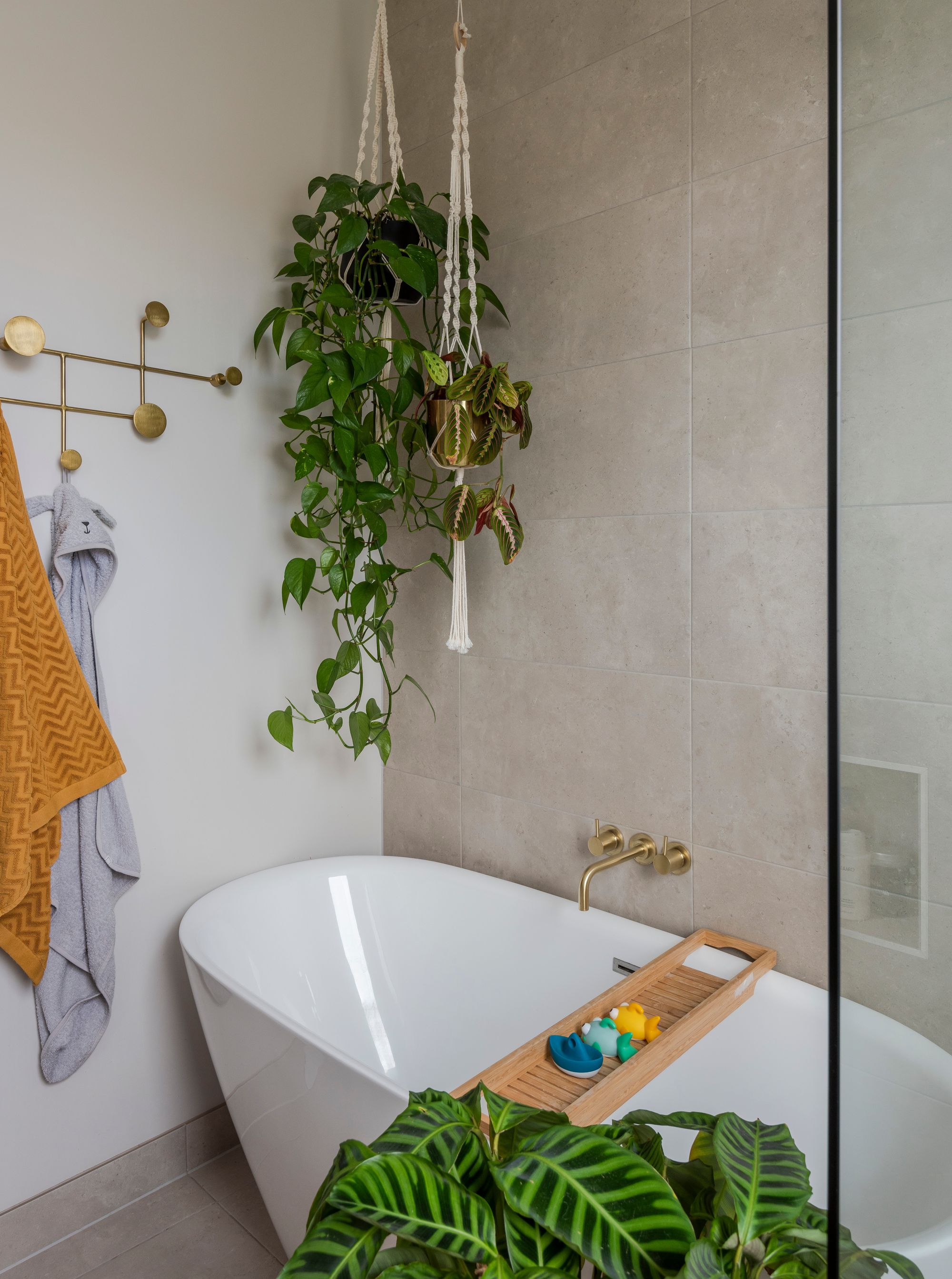 3 bed mid-terraced house for sale in Woodlands Road, Leytonstone, London, E11  - Property Image 37