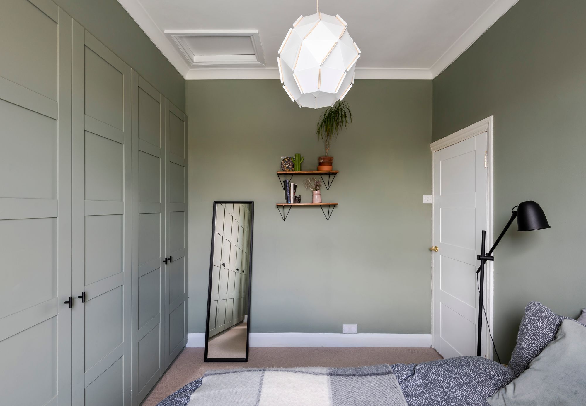 3 bed mid-terraced house for sale in Woodlands Road, Leytonstone, London, E11  - Property Image 40