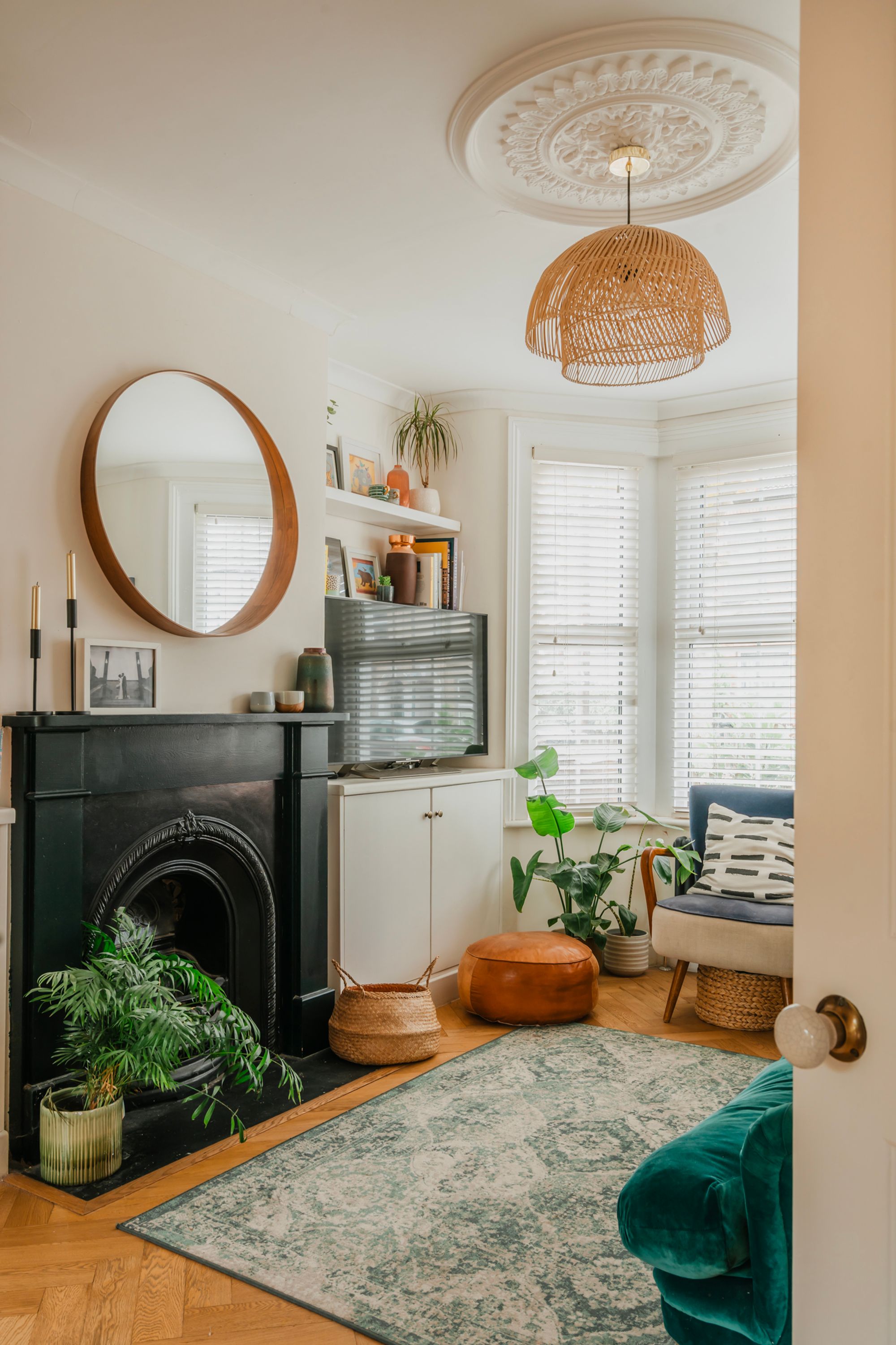 4 bed terraced house for sale in Turner Road, Walthamstow, London, E17  - Property Image 5