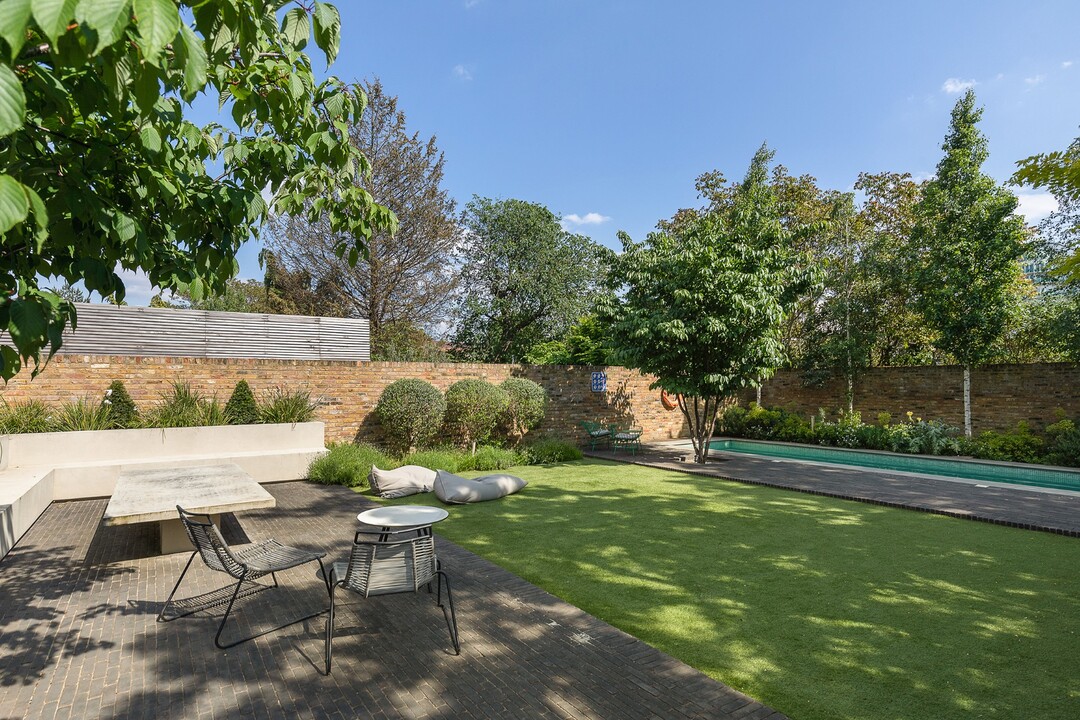 1 bed apartment for sale in Gordon Road, Ealing, London, W5  - Property Image 15