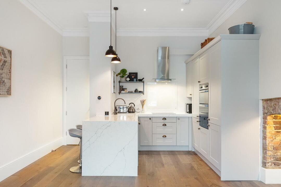 1 bed apartment for sale in Gordon Road, Ealing, London, W5  - Property Image 6