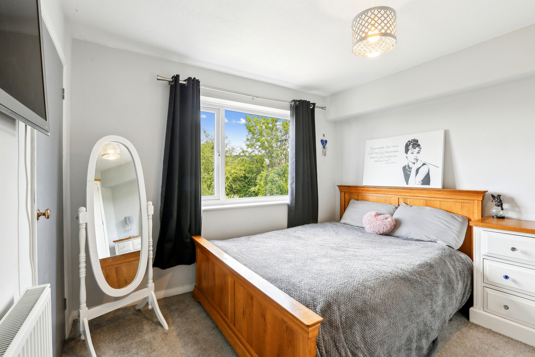 3 bed terraced house for sale in Shakespeare Road, Hanwell, W7  - Property Image 9