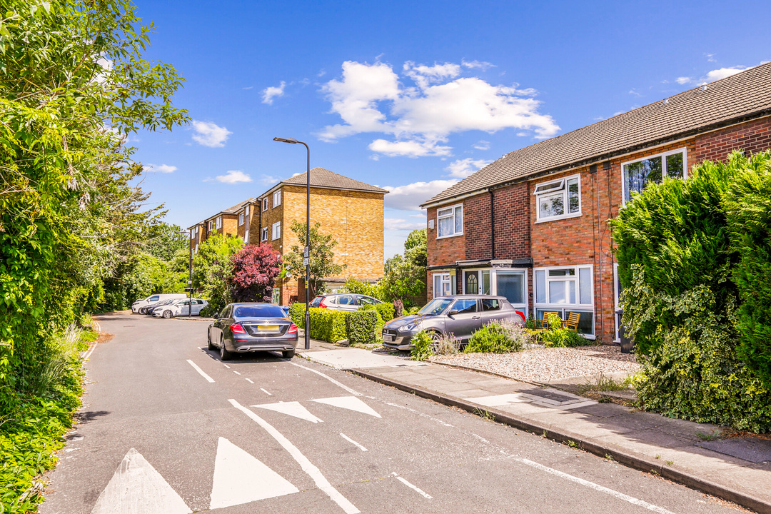 3 bed terraced house for sale in Shakespeare Road, Hanwell, W7  - Property Image 7