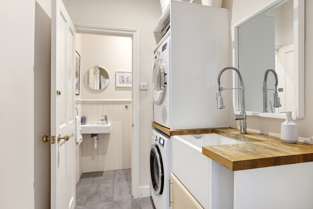 5 bed terraced house for sale in Barnfield Road, Ealing, London, W5  - Property Image 16