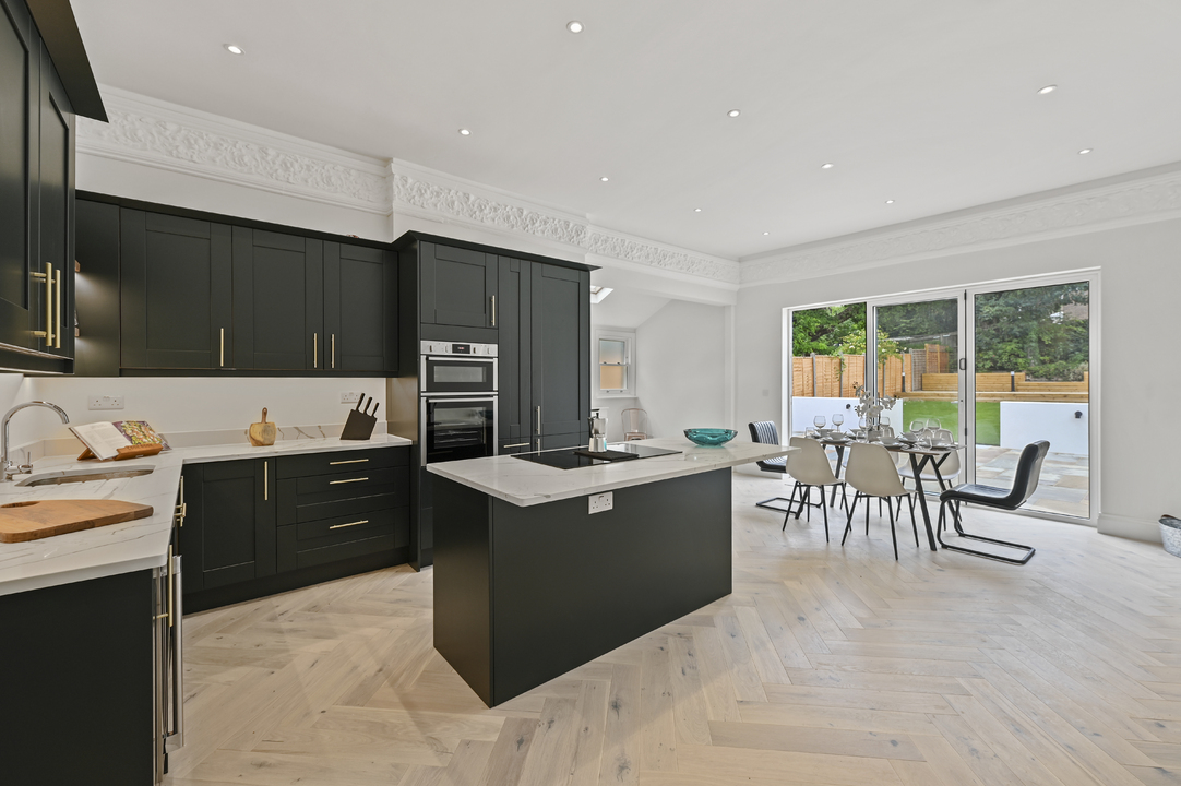 4 bed detached house for sale in Amherst Road, Ealing, London, W13  - Property Image 7