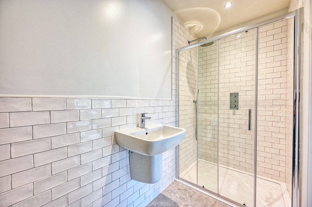 4 bed detached house for sale in Amherst Road, Ealing, London, W13  - Property Image 12