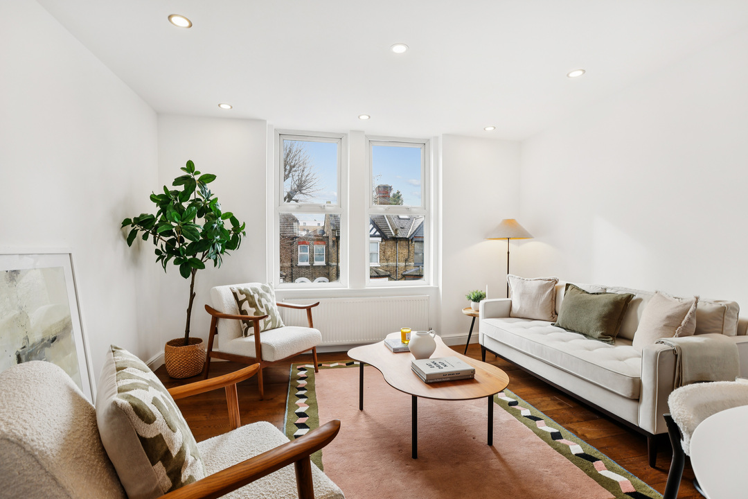 2 bed apartment for sale in Hastings Road, Ealing, London, W13  - Property Image 3