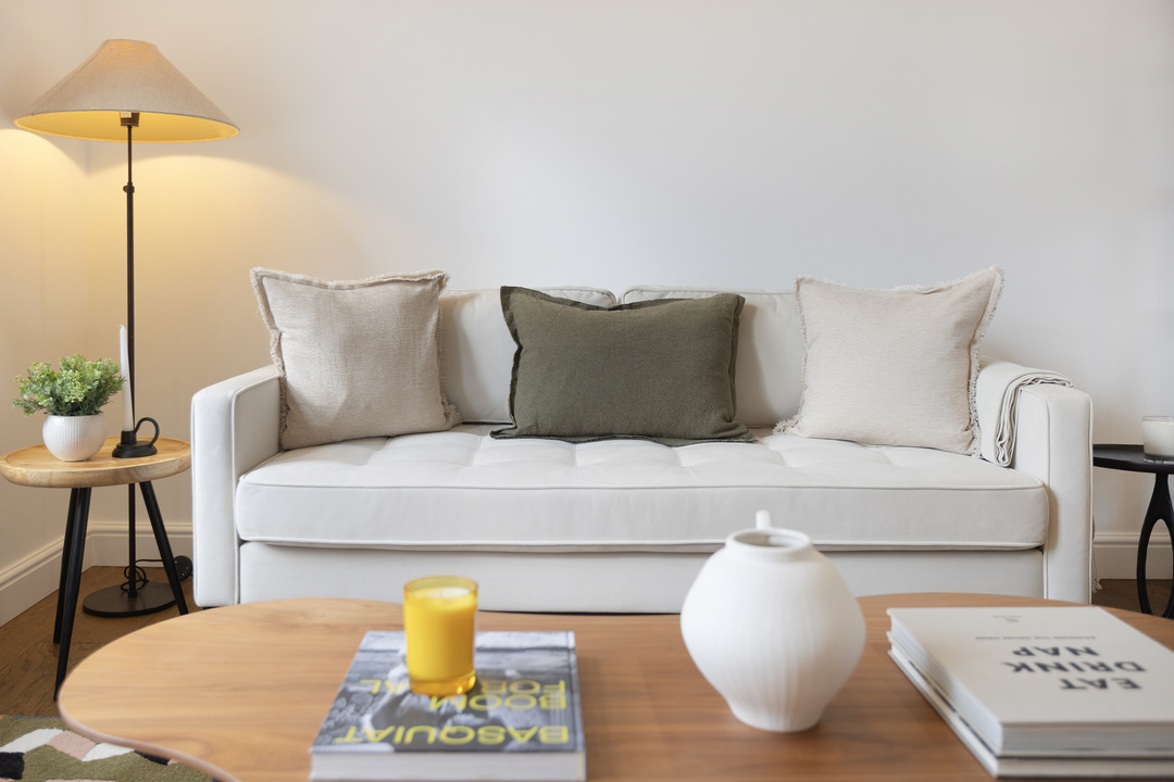 2 bed apartment for sale in Hastings Road, Ealing, London, W13  - Property Image 5