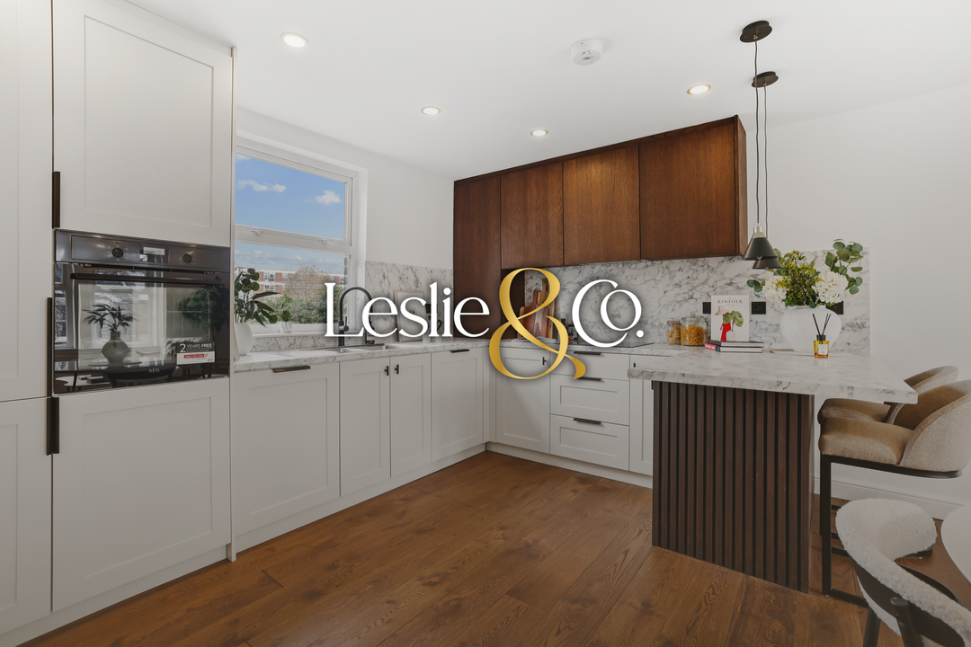 2 bed apartment for sale in Hastings Road, Ealing, London, W13  - Property Image 1