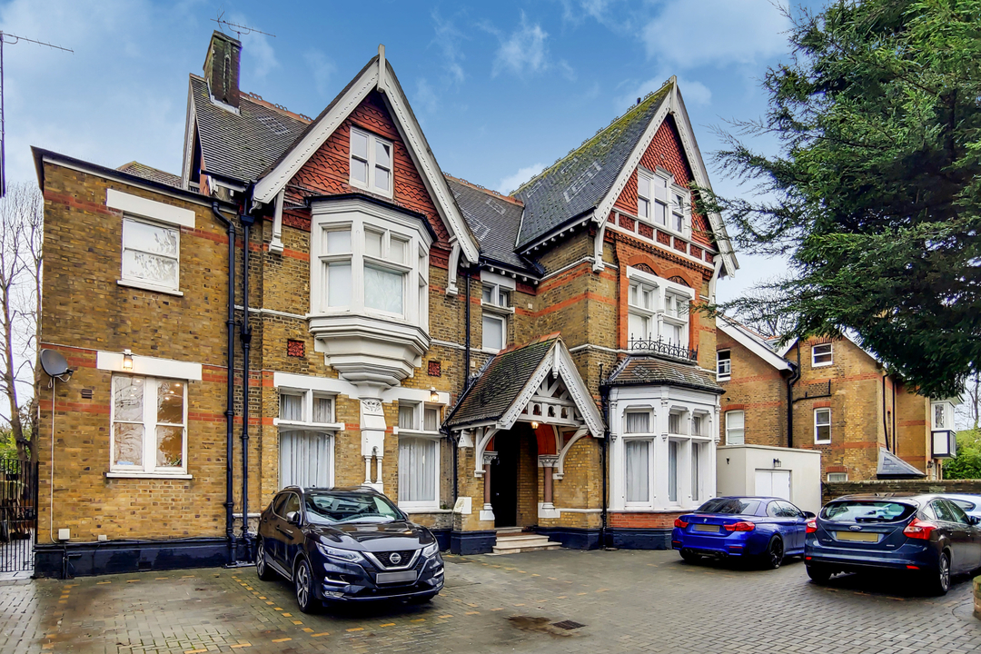 1 bed apartment to rent in North Common Road, Ealing, London, W5  - Property Image 2