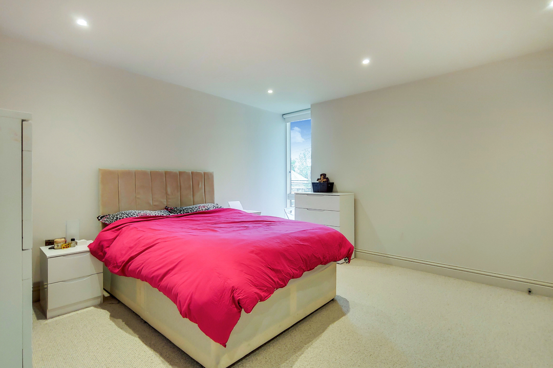 1 bed apartment to rent in North Common Road, Ealing, London, W5  - Property Image 4