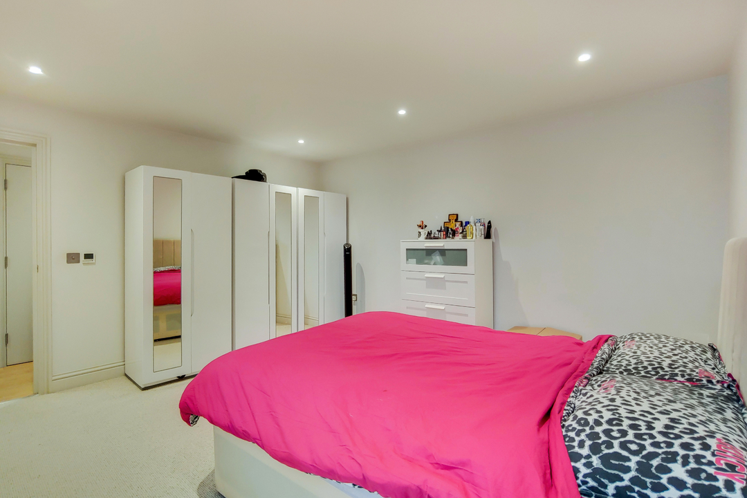 1 bed apartment to rent in North Common Road, Ealing, London, W5  - Property Image 8
