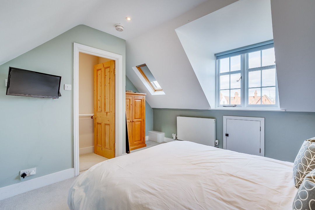 3 bed terraced house for sale in Denison Road, Ealing, London, W5  - Property Image 15