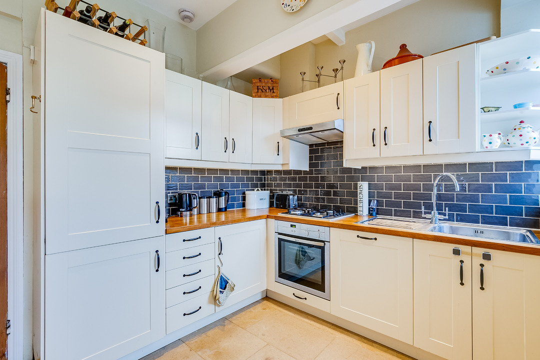 3 bed terraced house for sale in Denison Road, Ealing, London, W5  - Property Image 6