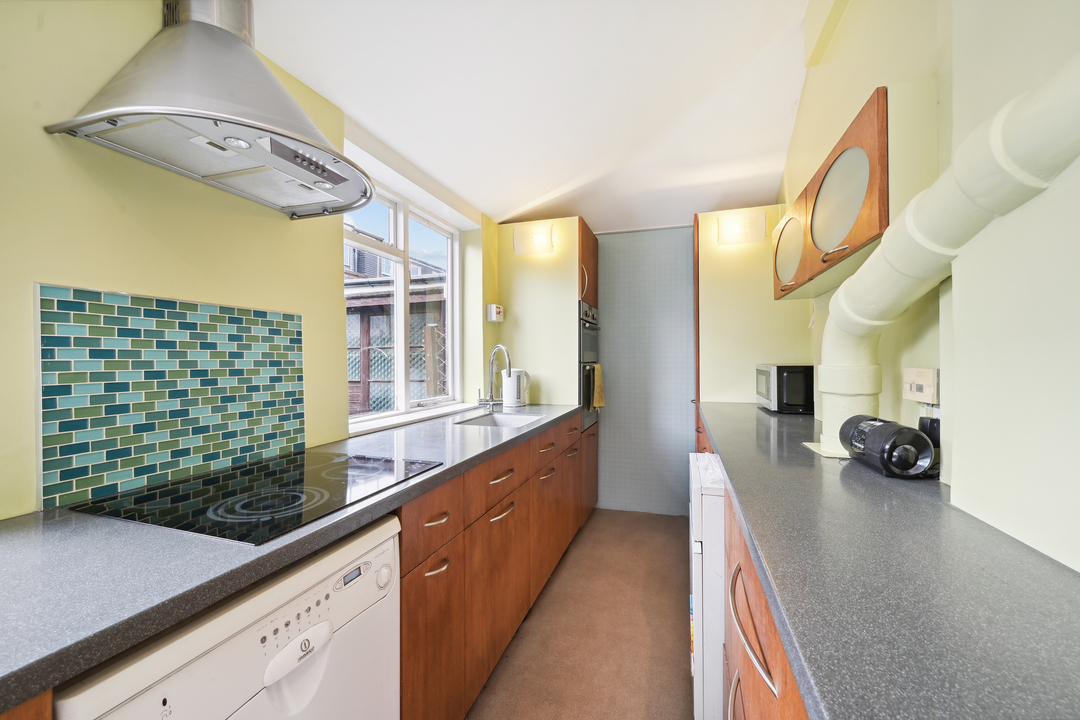 4 bed semi-detached house for sale in Kingsley Avenue, Ealing, London, W13  - Property Image 8