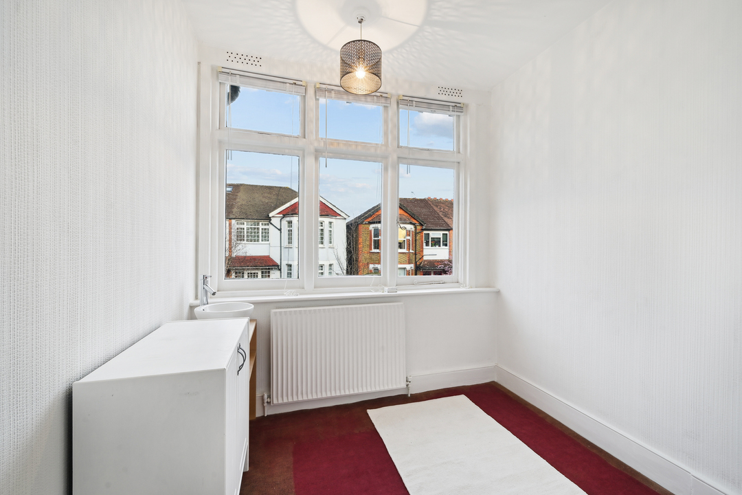 4 bed semi-detached house for sale in Kingsley Avenue, Ealing, London, W13  - Property Image 14
